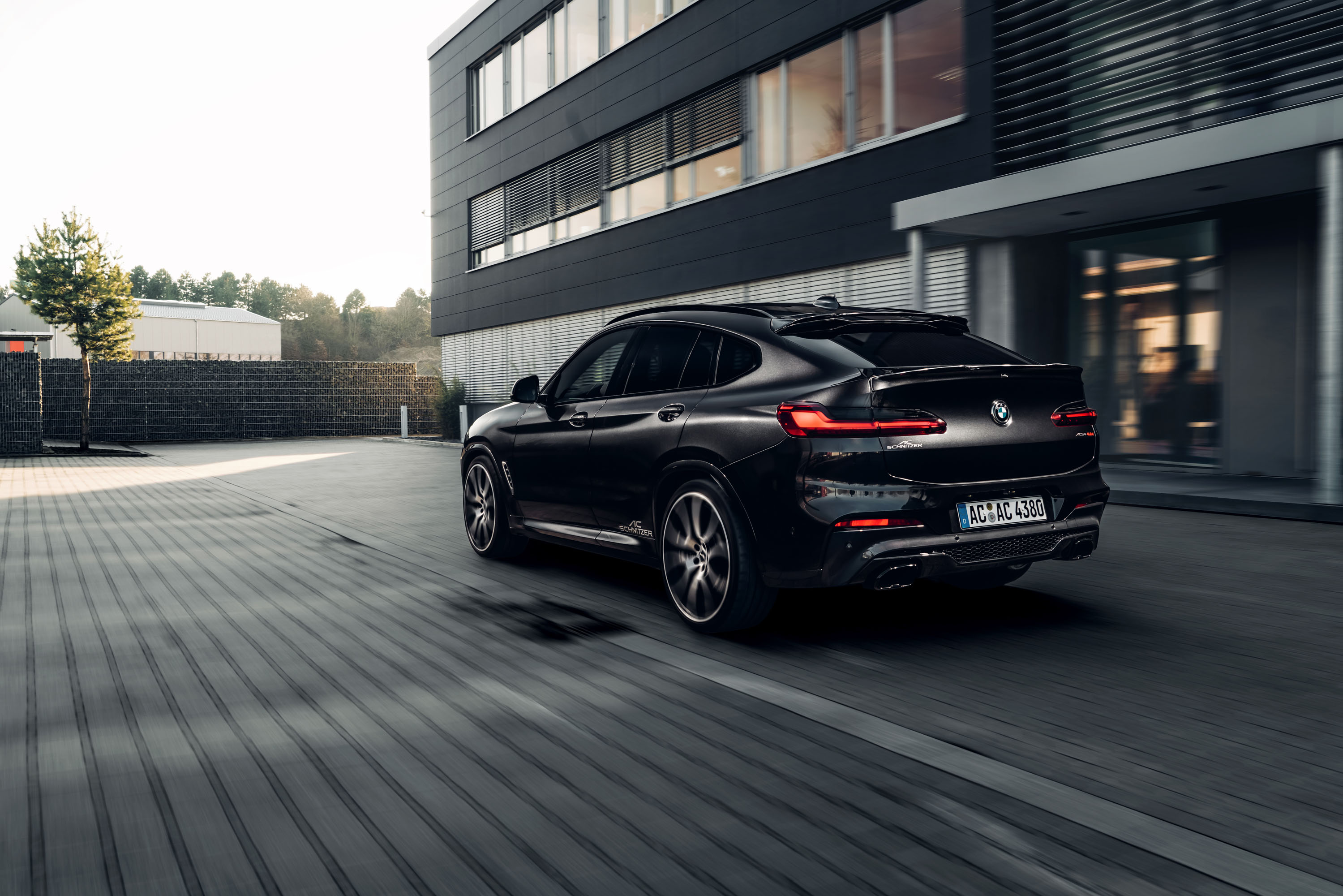 BMW X4 (G02) photo #31