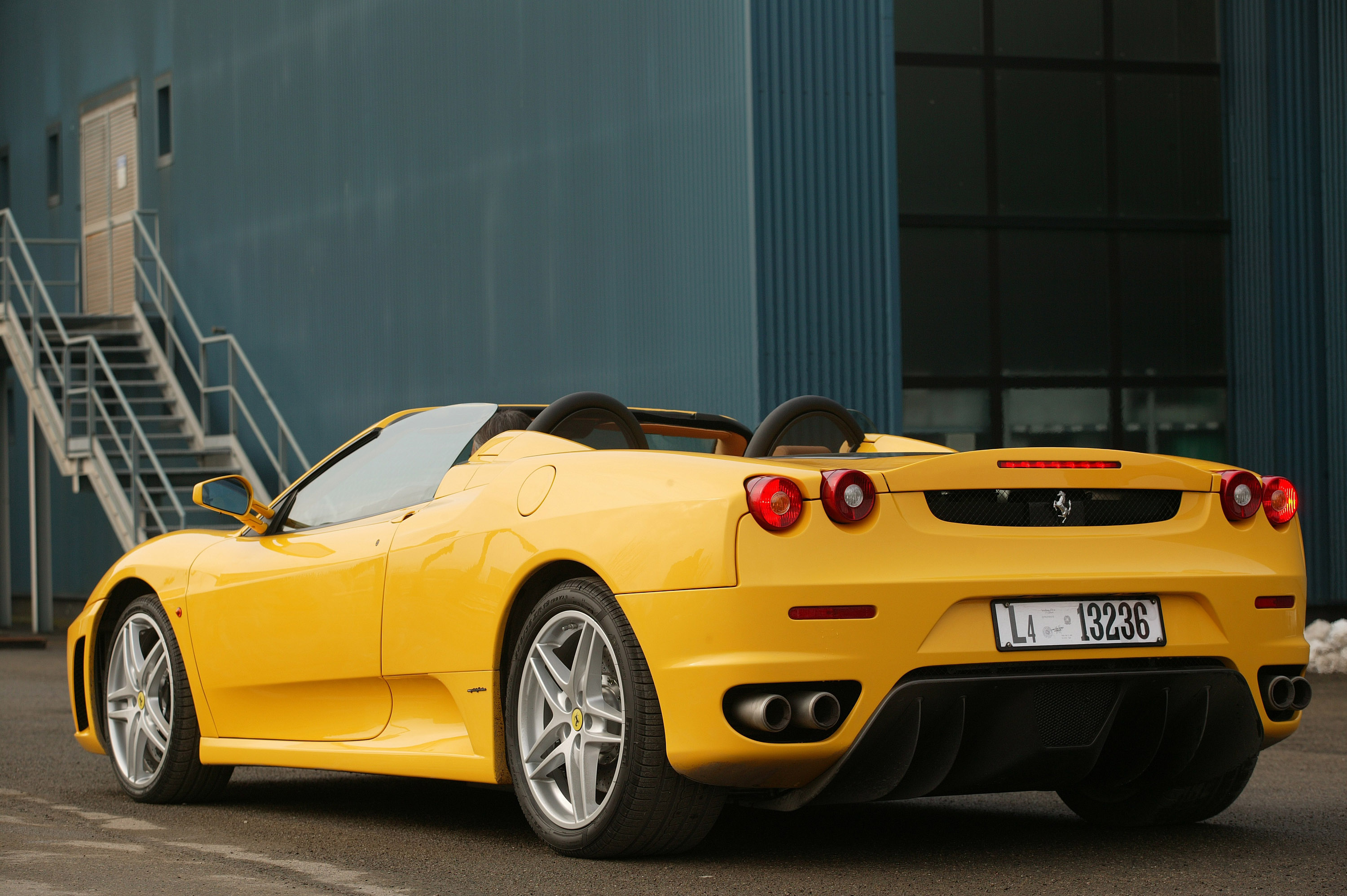 Ferrari f430 Spider Р¶РµР»С‚С‹Р№