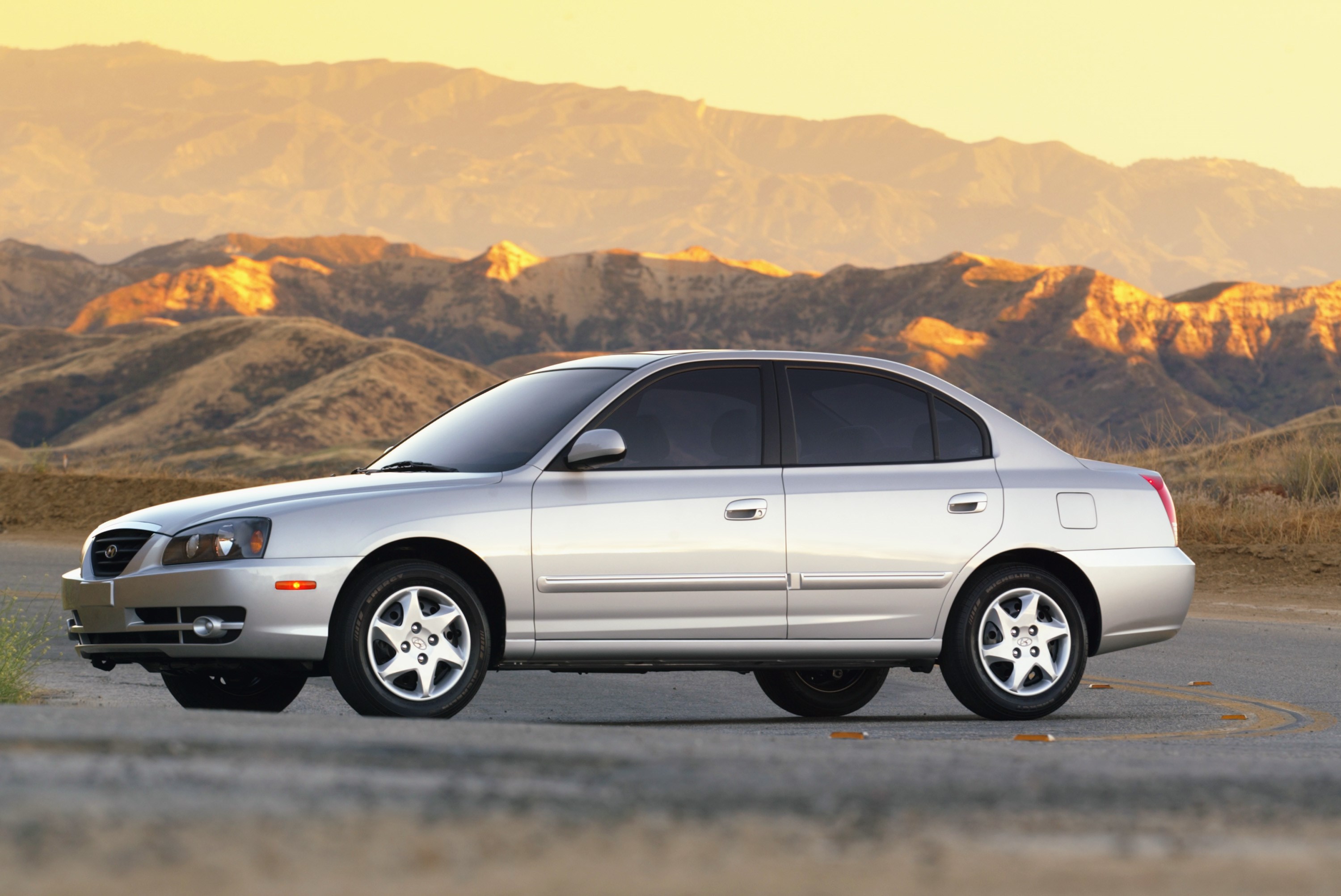 2005 Hyundai Elantra - HD Pictures @ carsinvasion.com