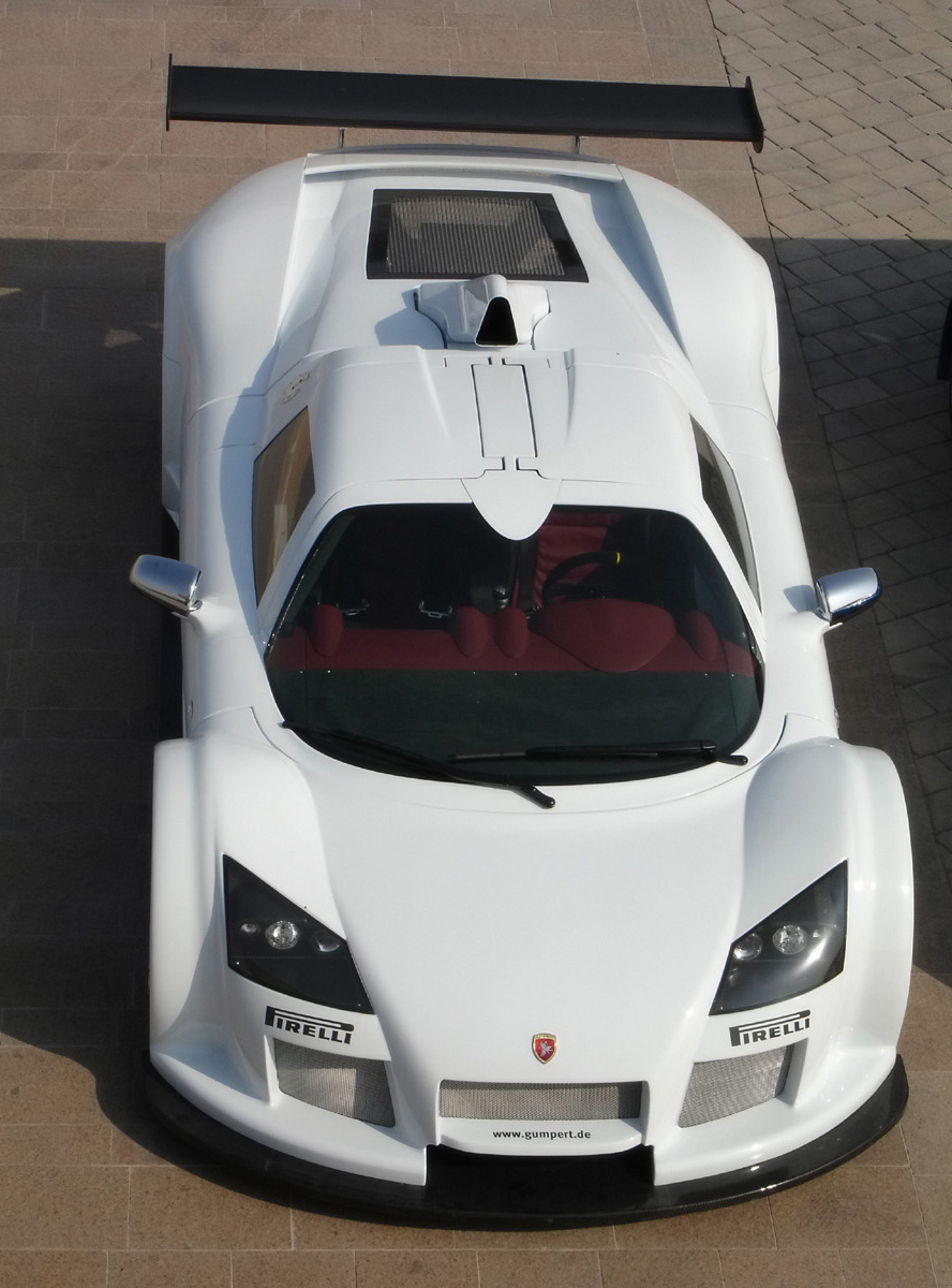 Gumpert Apollo r