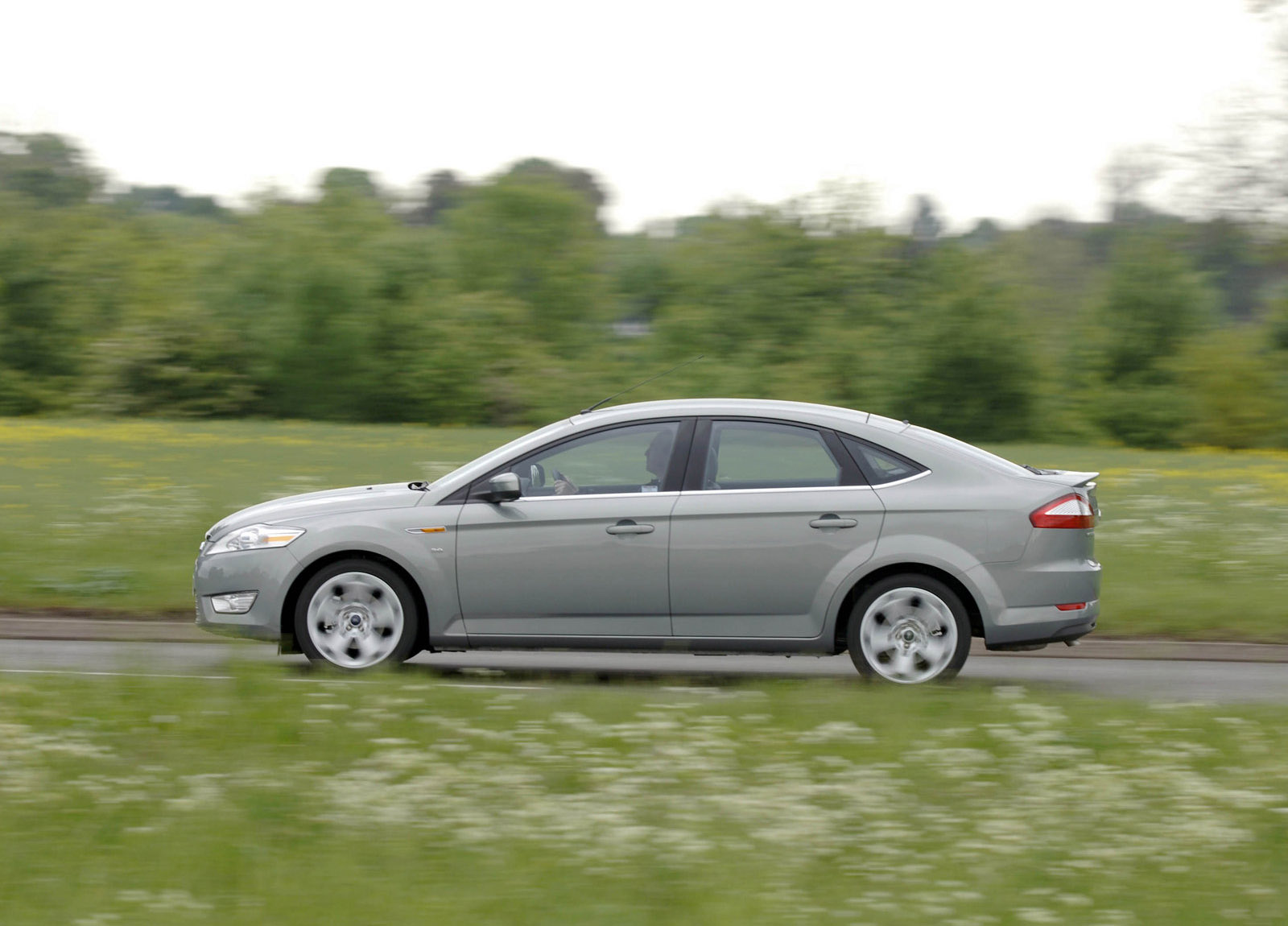 Ford Mondeo Р»РёС„С‚Р±РµРє 2011