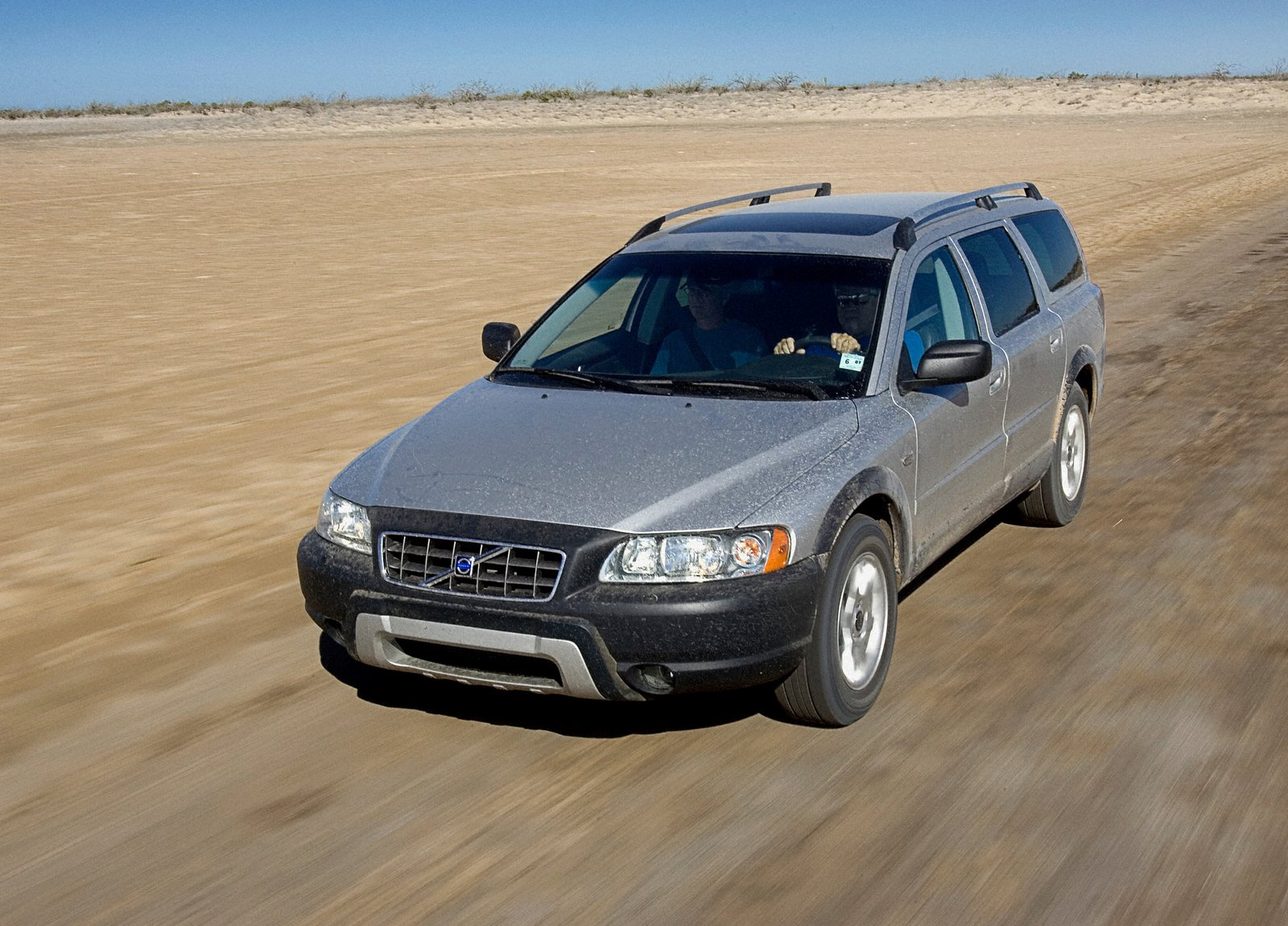 volvo xc70 1