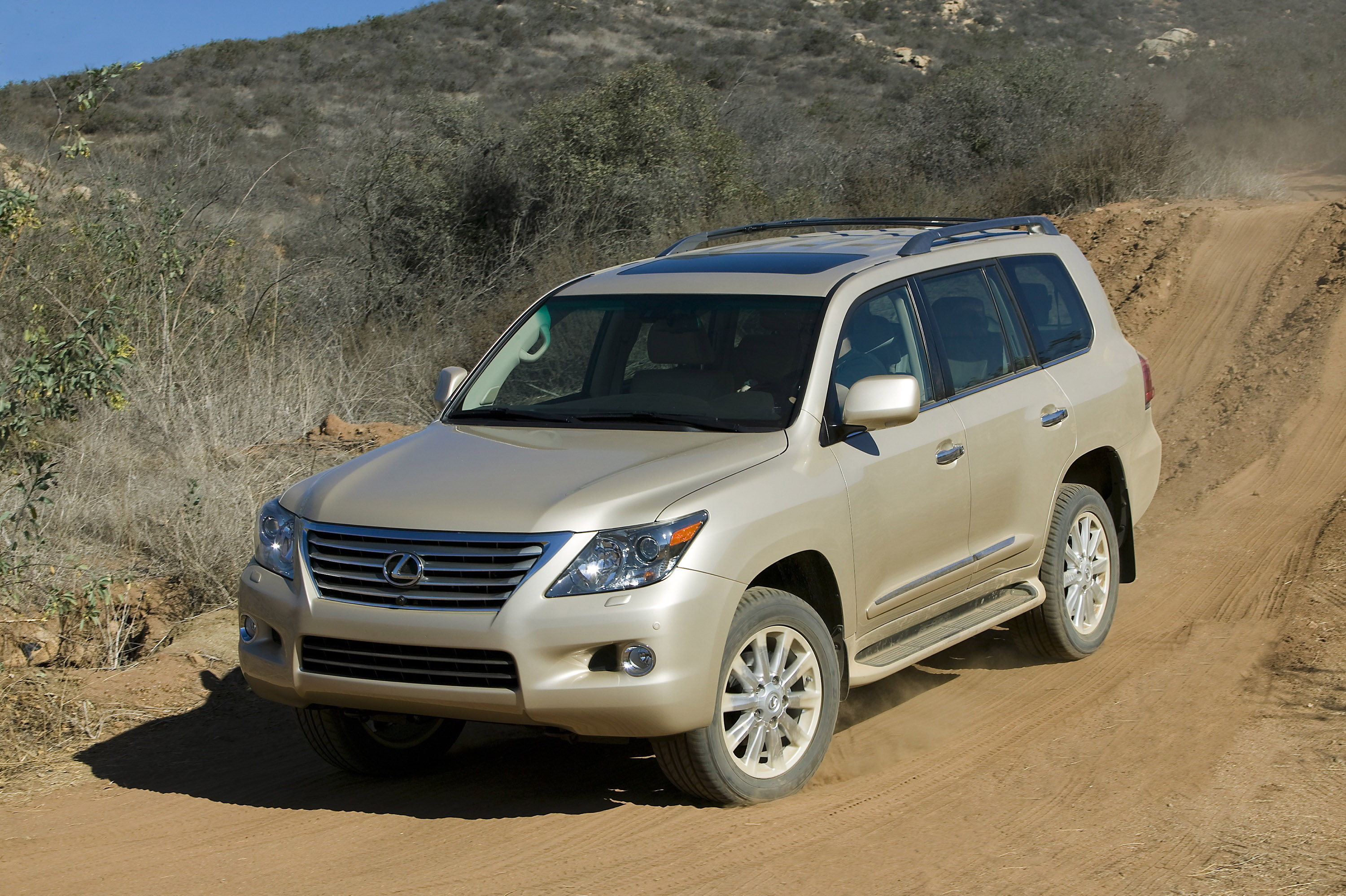 Лексус внедорожник. Lexus LX 570 2010. Lexus LX 570 2008. Lexus lx570 2007-2012. Лексус LX 2010.