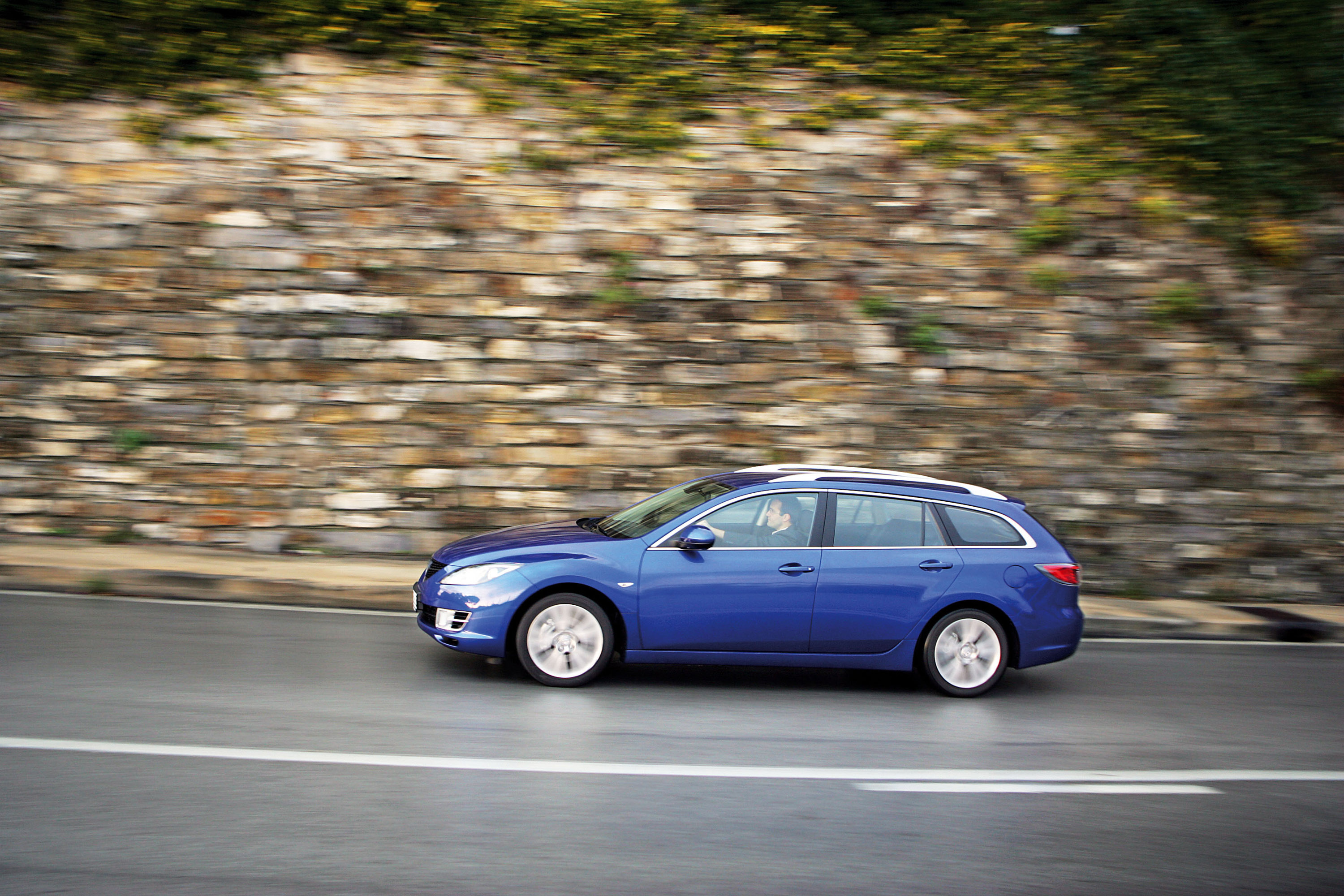 Седан универсал. Mazda 6 Wagon 2008. Мазда 6 вагон 2008. Мазда 6 универсал Хэтчбэк. Мазда 6 2006 хэтчбек универсал.