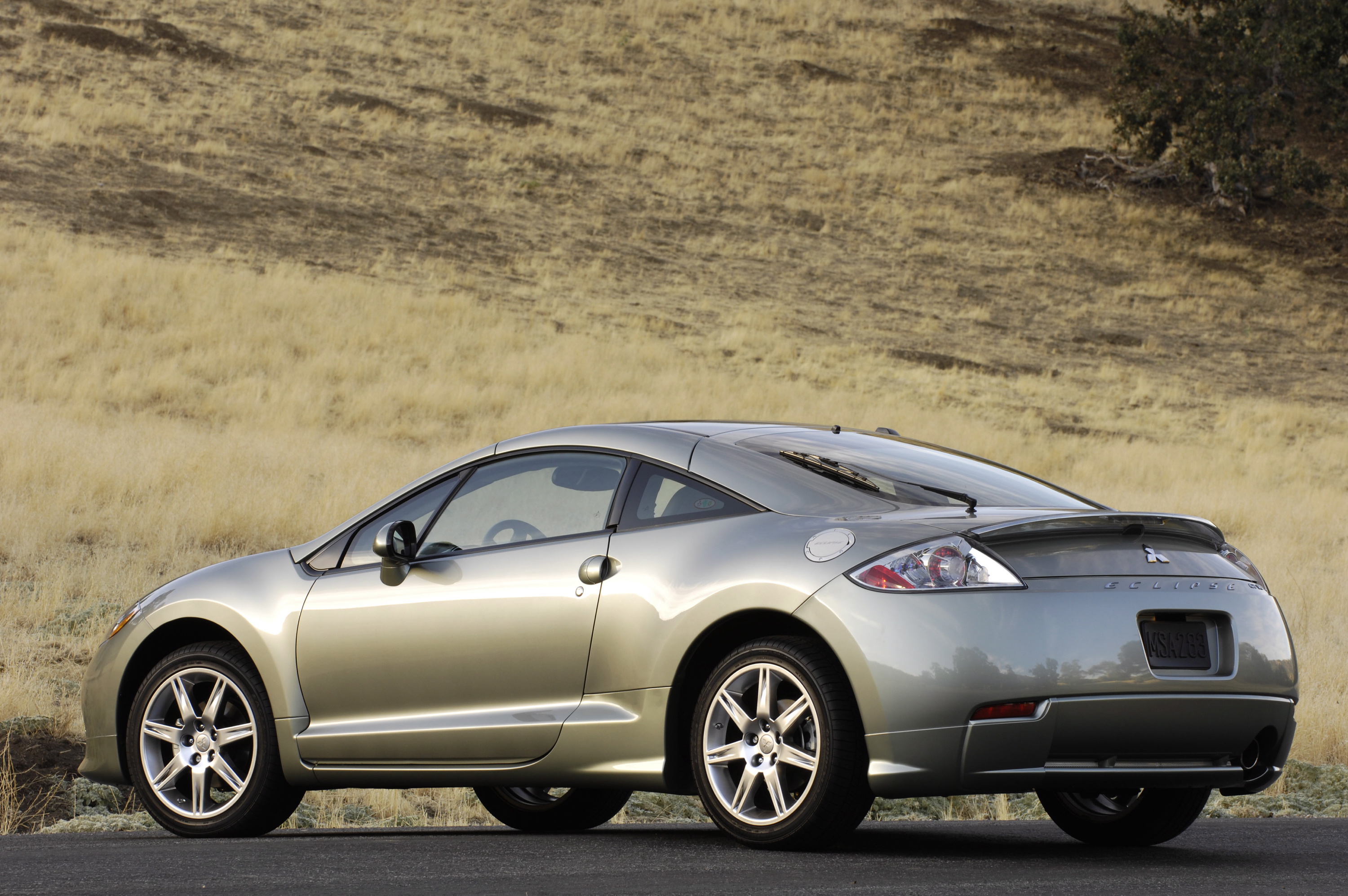 Мицубиси эклипс. Mitsubishi Eclipse 4. Mitsubishi Eclipse 2005-2011. Mitsubishi Eclipse купе. Митсубиси Эклипс 2008-2011.