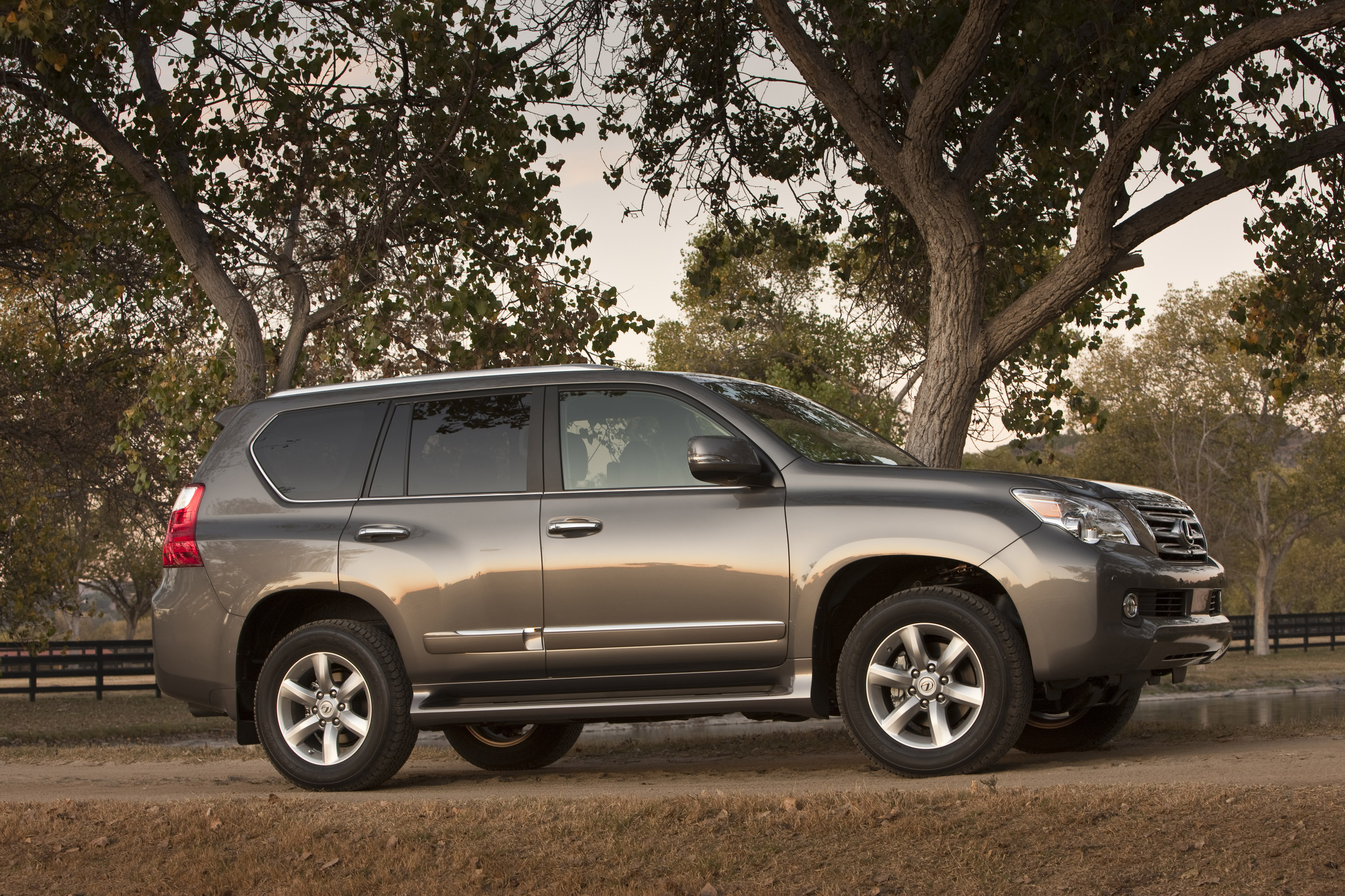 Lexus 460. Lexus gx460 2010. Lexus gx460 2009. Lexus GX 2010. Лексус ЖХ 460.