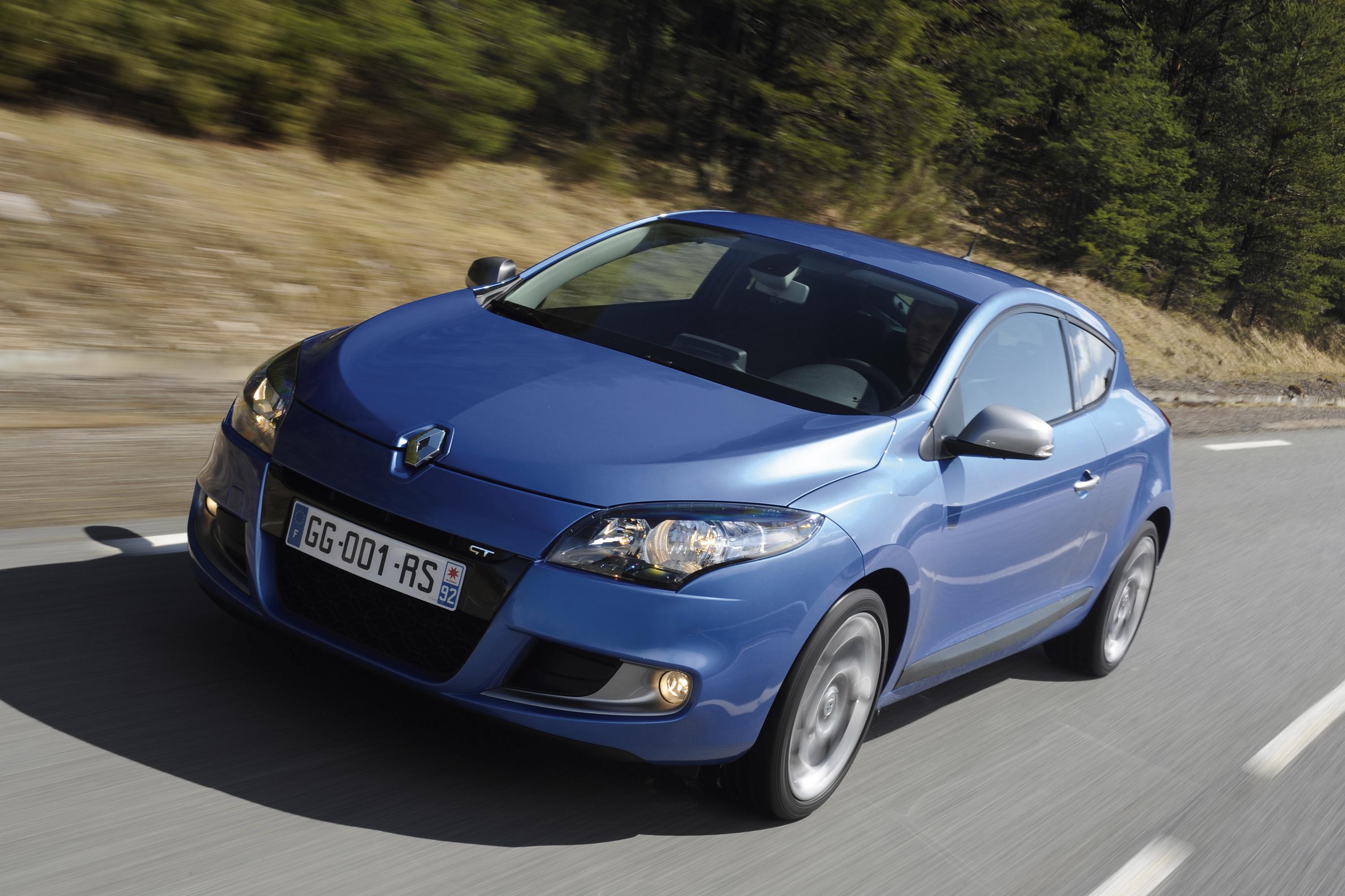 Фото рено 3. Рено Меган 2011. Renault Megane 2011. Рено Меган купе 2011. Рено Меган ГТ.