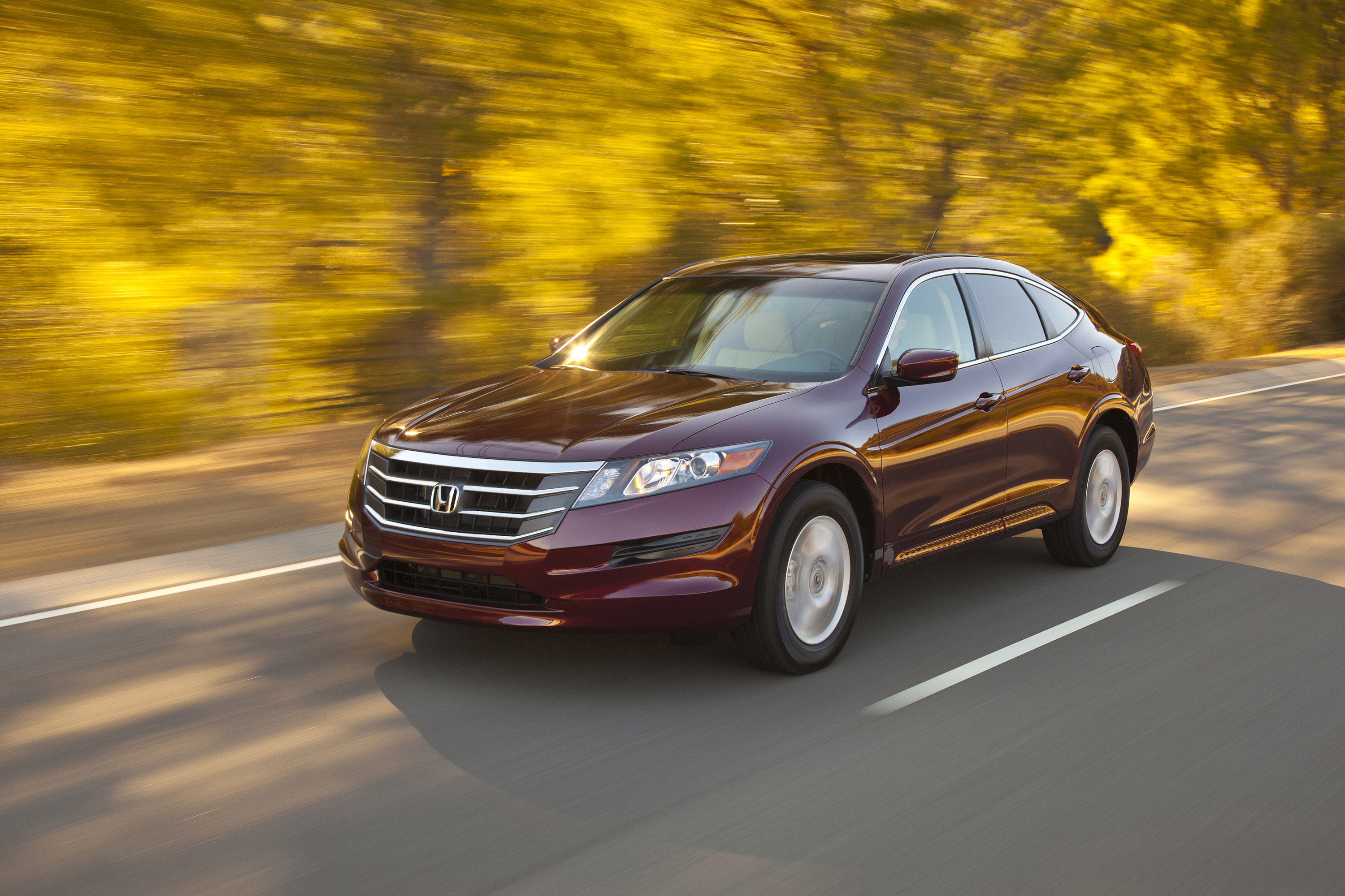 Honda Crosstour обои на телефон