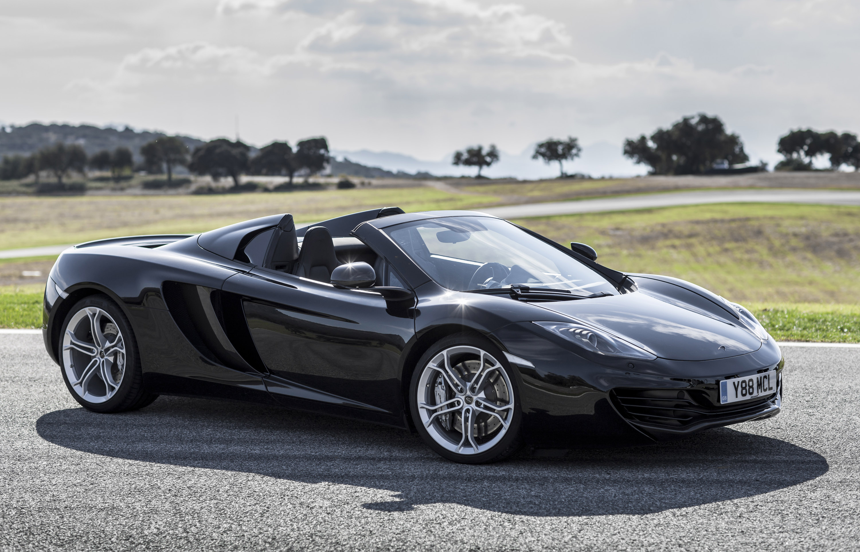 C 4 12. Макларен 12с Спайдер. MCLAREN 12c. MCLAREN 4-12c. MCLAREN mp4-12c.