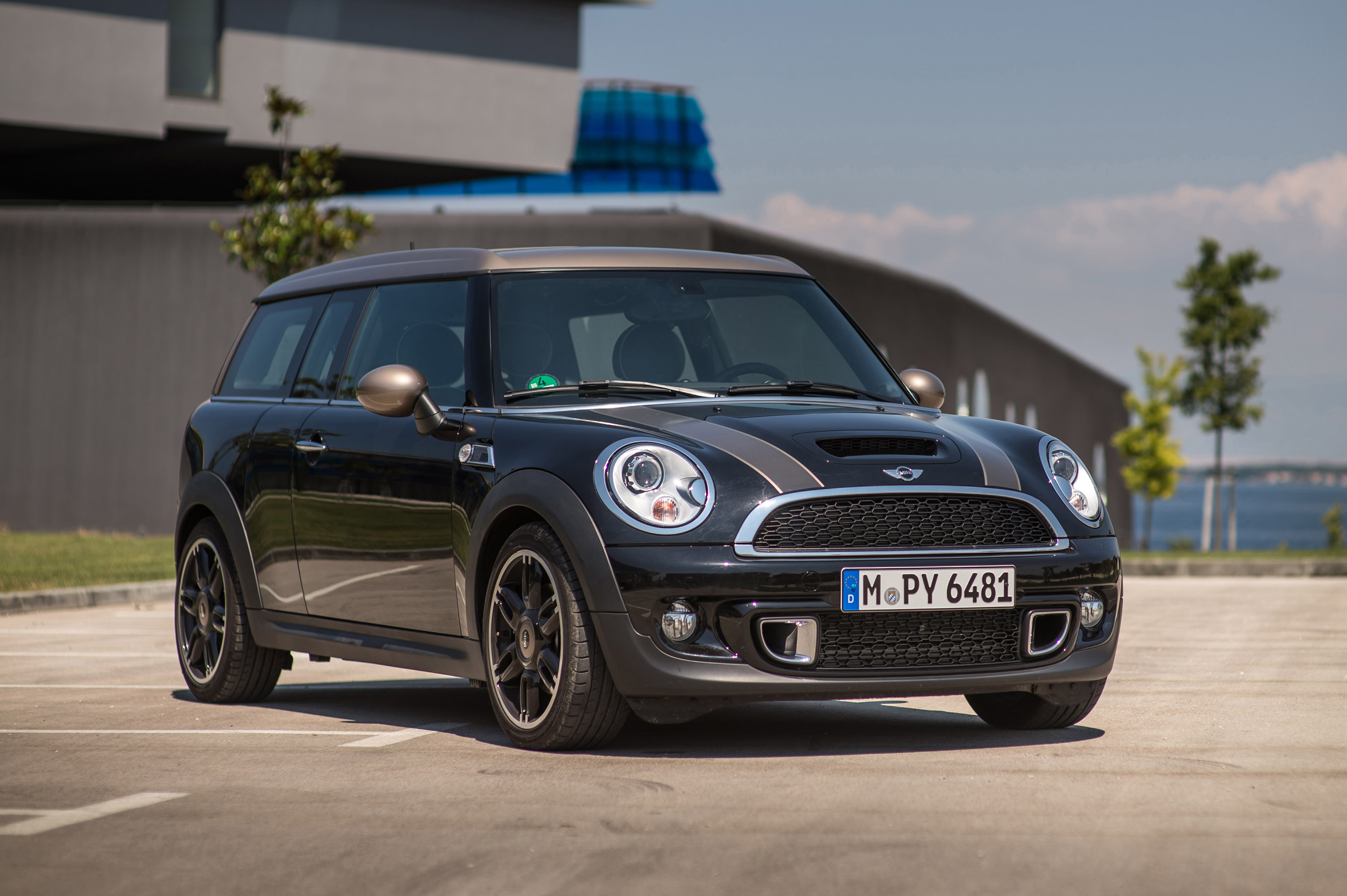 Мини купер клабмен. Купер Клабмен. Мини Купер клубмен. Mini Cooper Клабмен. Mini Cooper Clubman s.