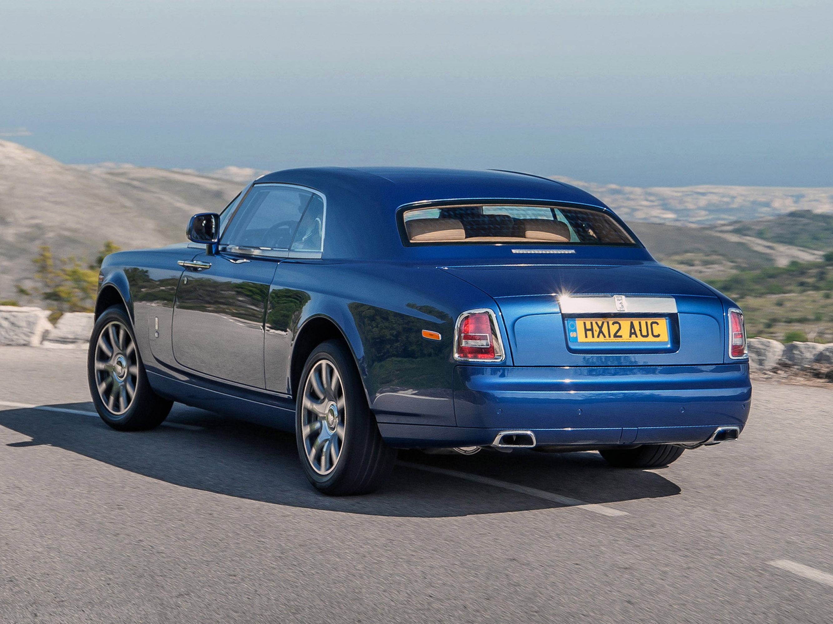 Rolls-Royce Phantom Series II photo #94