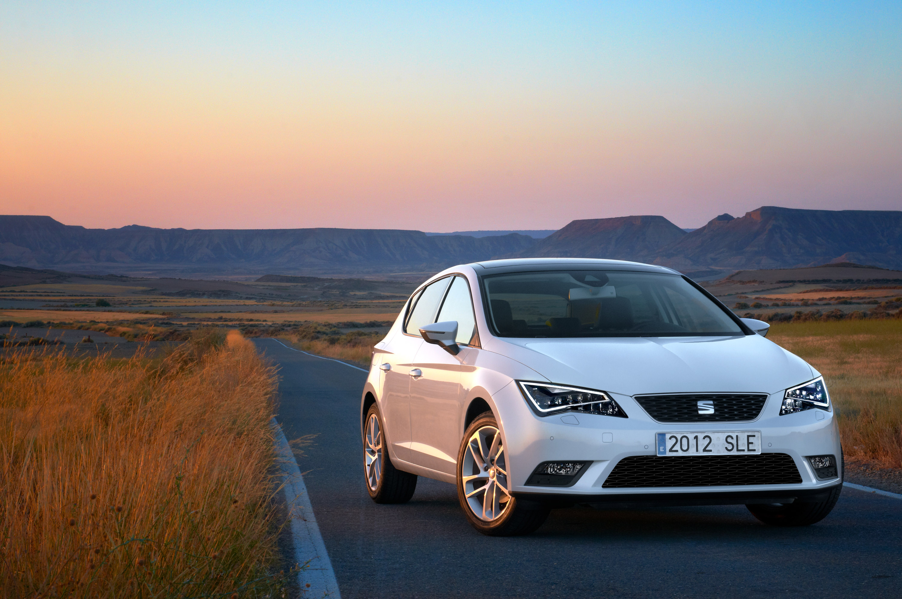 Автомобиль leon. Seat Leon 2013. Seat Leon 3. Seat Leon 2014.