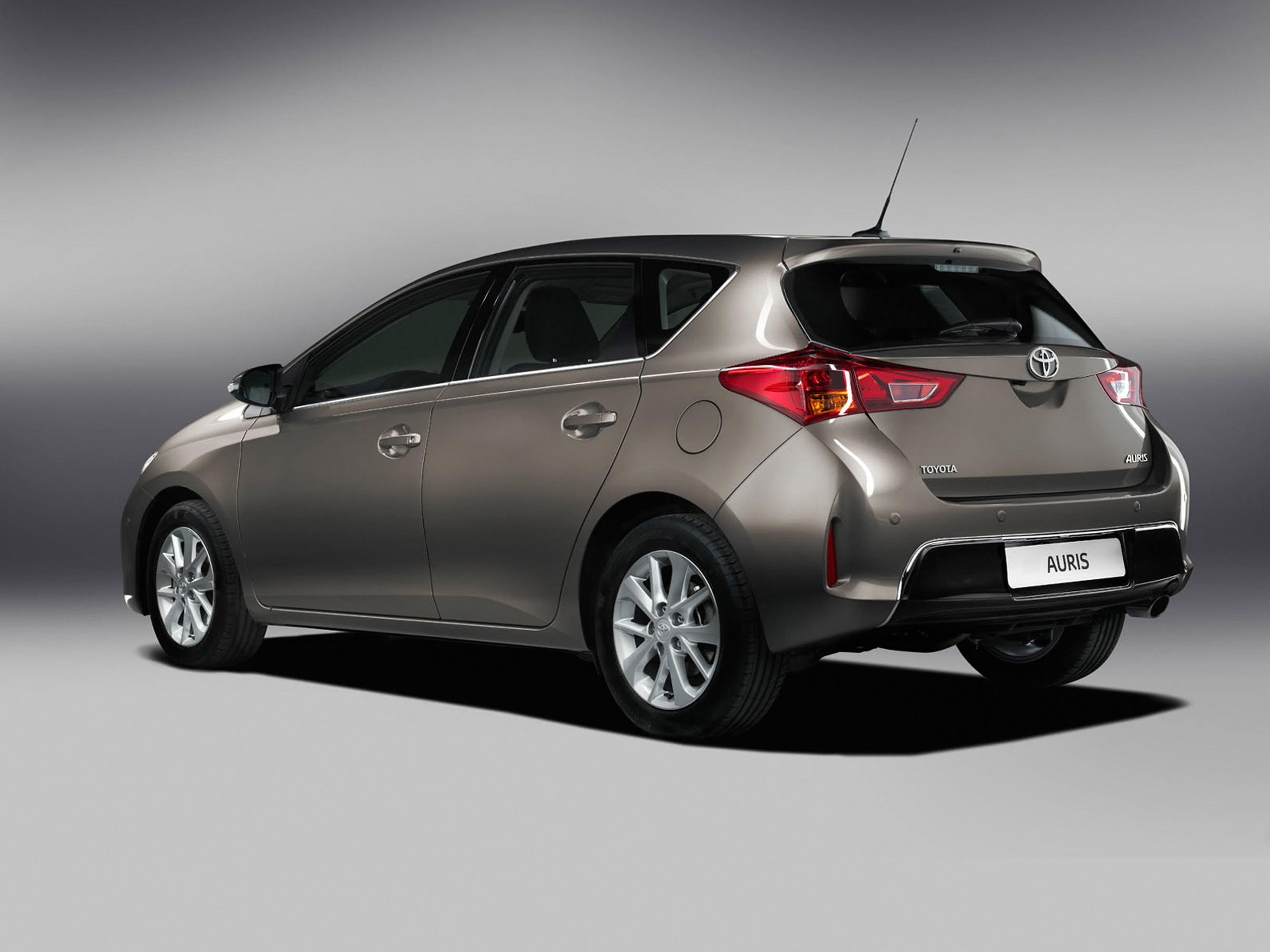 Аурис. Toyota Auris 2012. Тойота аурис 2013. Тойота аурис 2013 хэтчбек. Toyota Auris 2012 Hatchback.