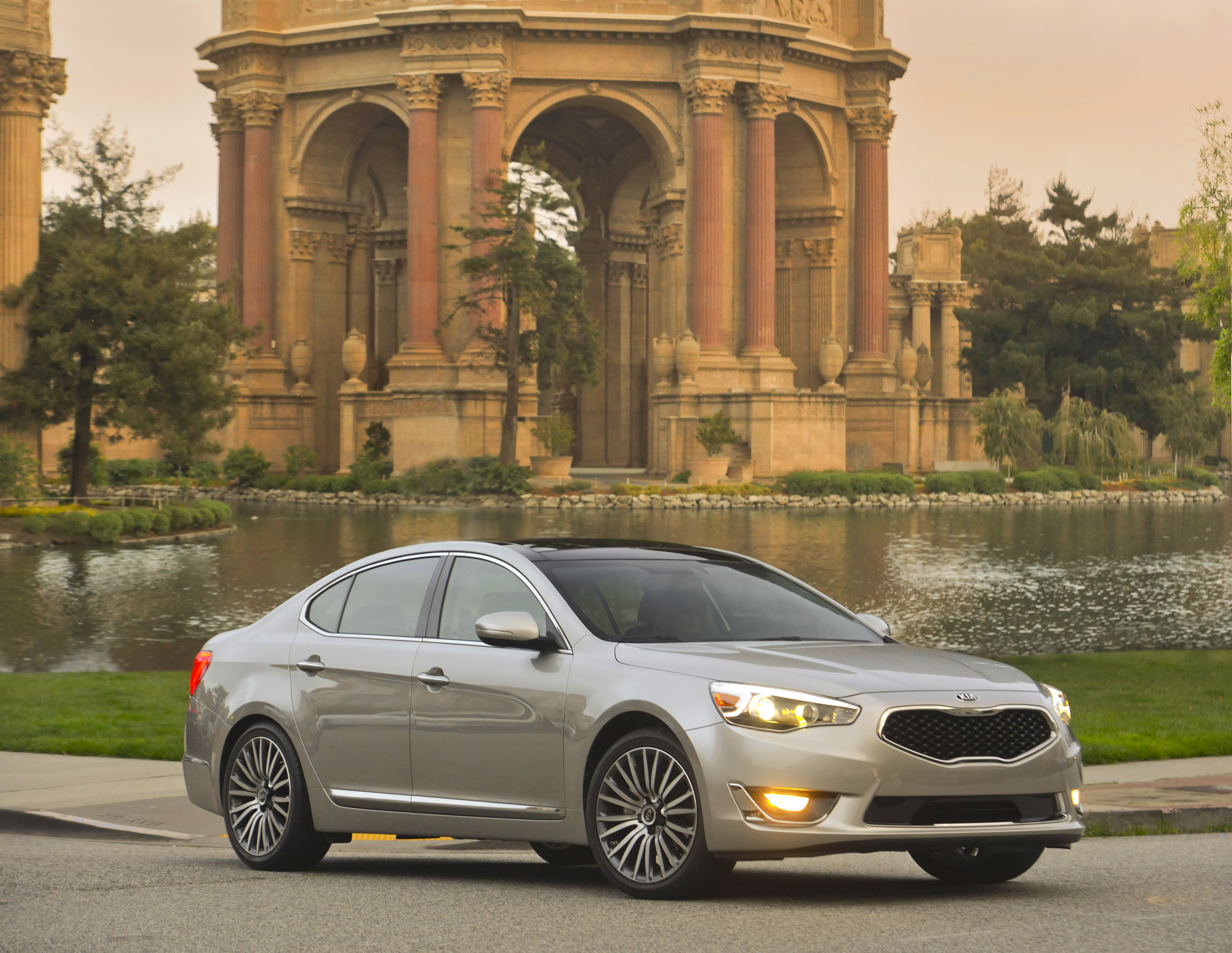 Фото автомобилей 2014. Киа Каденза 2013. Киа Каденза 2016. Киа Каденза 2014. Kia Cadenza Side.