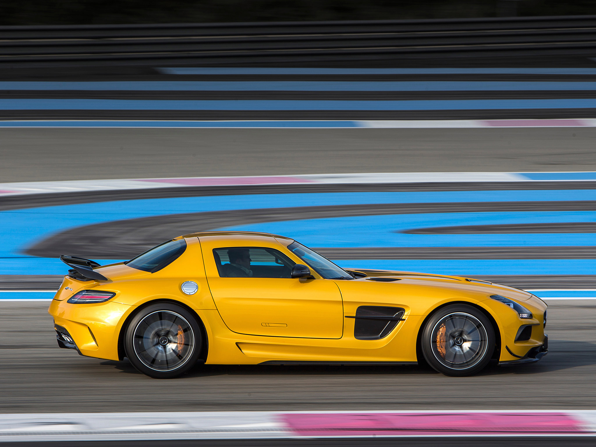 Mercedes SLS AMG Black