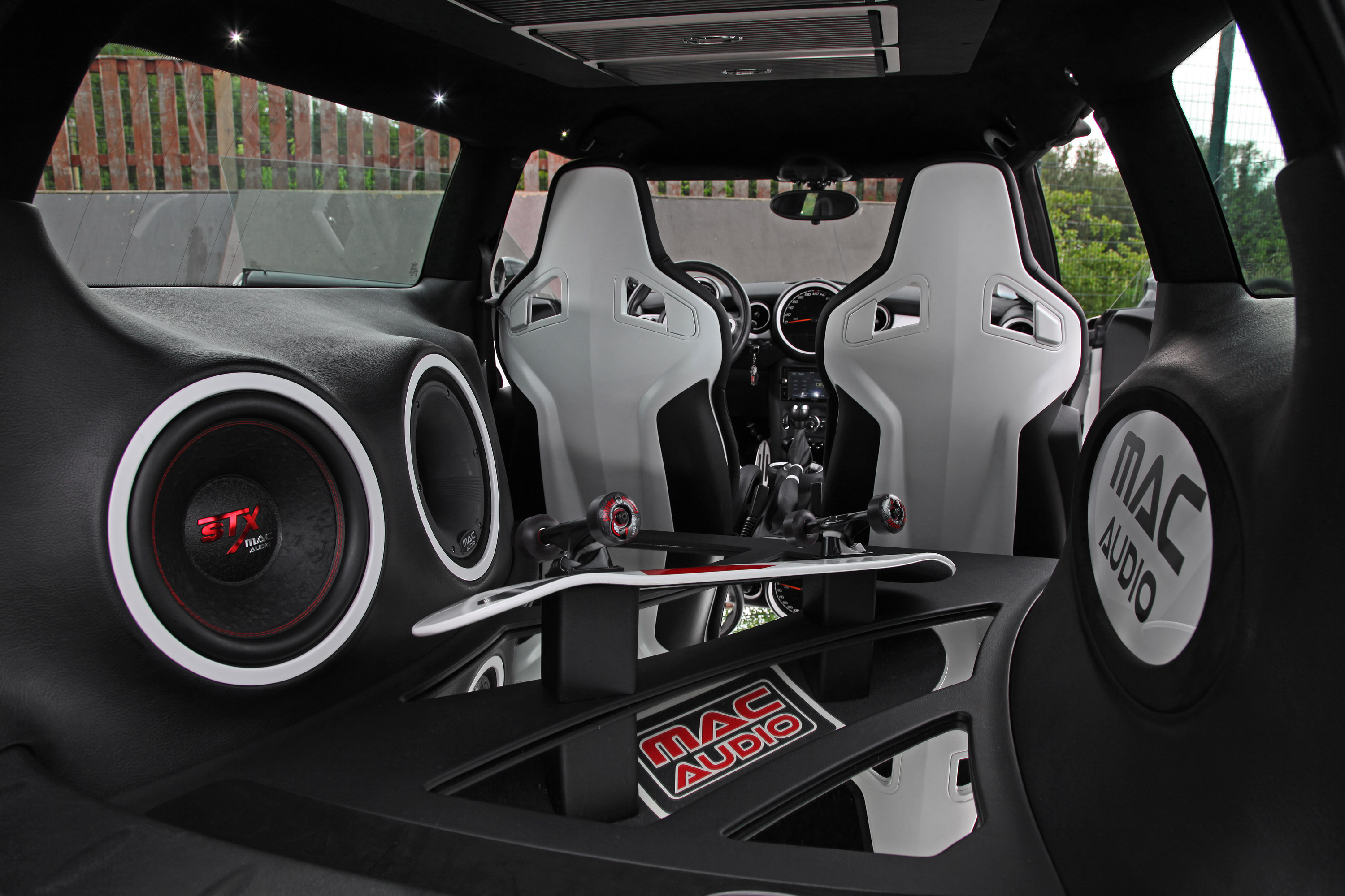 Автозвук для чайников. Car Audio f7.3.7. Car Audio 26. Recaro Audio System. Car Audio магнитола TF Caro.