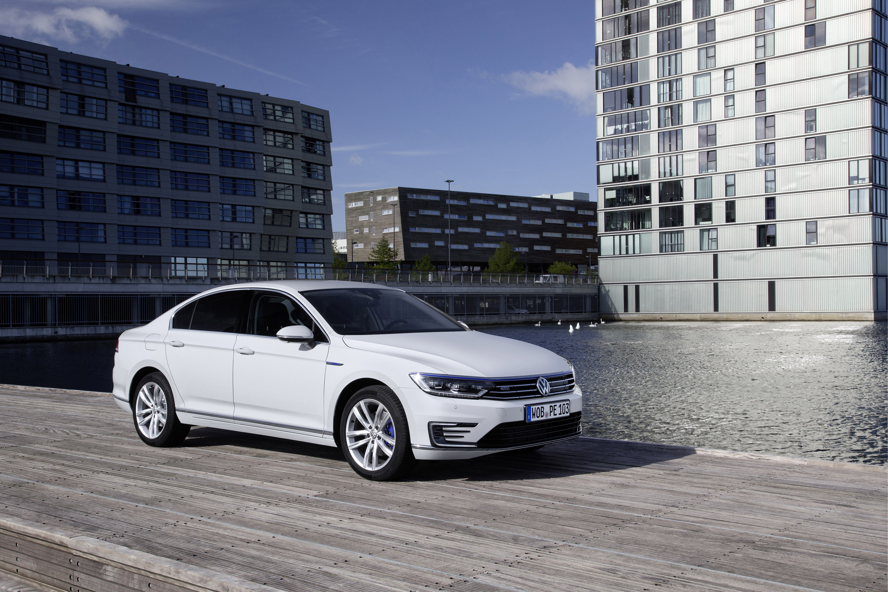 Passat 8. Фольксваген Пассат б8. VW Passat b8 GTE. Пассат б8 белый. Фольксваген Пассат б8 белый.