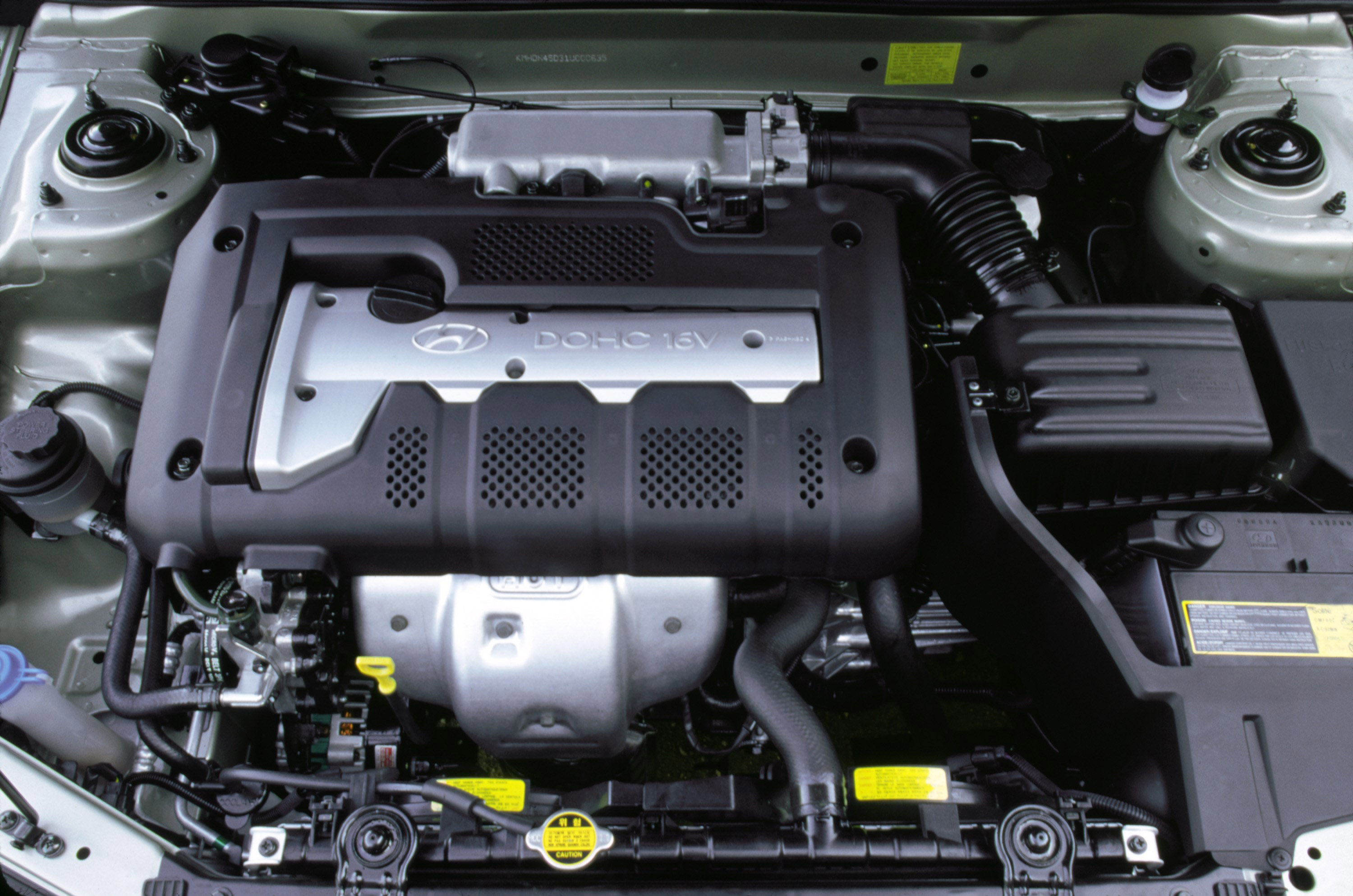 Хендай элантра номер двигателя. 1.8 GLS Hyundai Elantra двигатель. Элантра XD 1.6 мотор. Двигатель для хёндай Элантра xd3 1.6. Мотор Hyundai Elantra 2008 1.6.