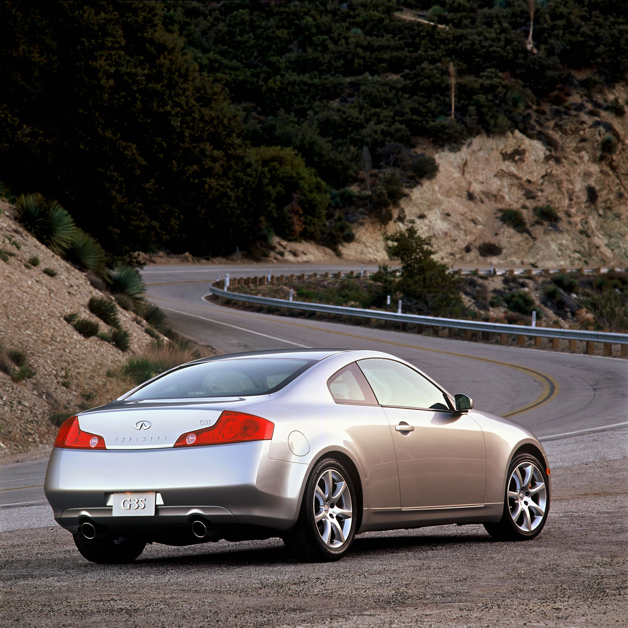 Купе фото. Инфинити g35 Coupe. Infiniti g35 купе. G35 Infiniti 2007 купе. Инфинити g35 Sport.