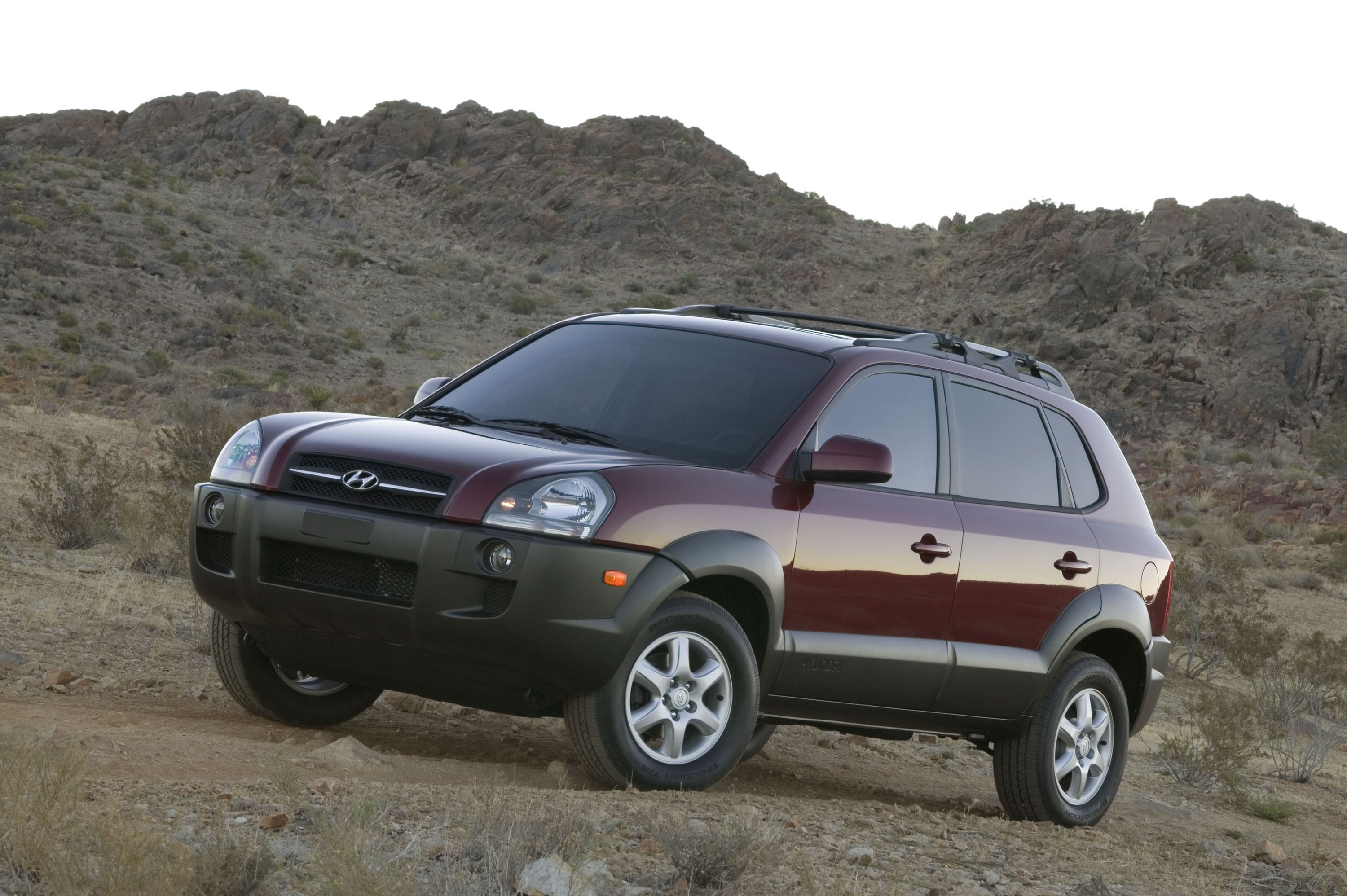 Туксон годы выпуска. Хендай Туссан 2005. Hyundai Tucson 2008-2010. Hyundai Tucson 2004. Hyundai Tucson 2004-2005.