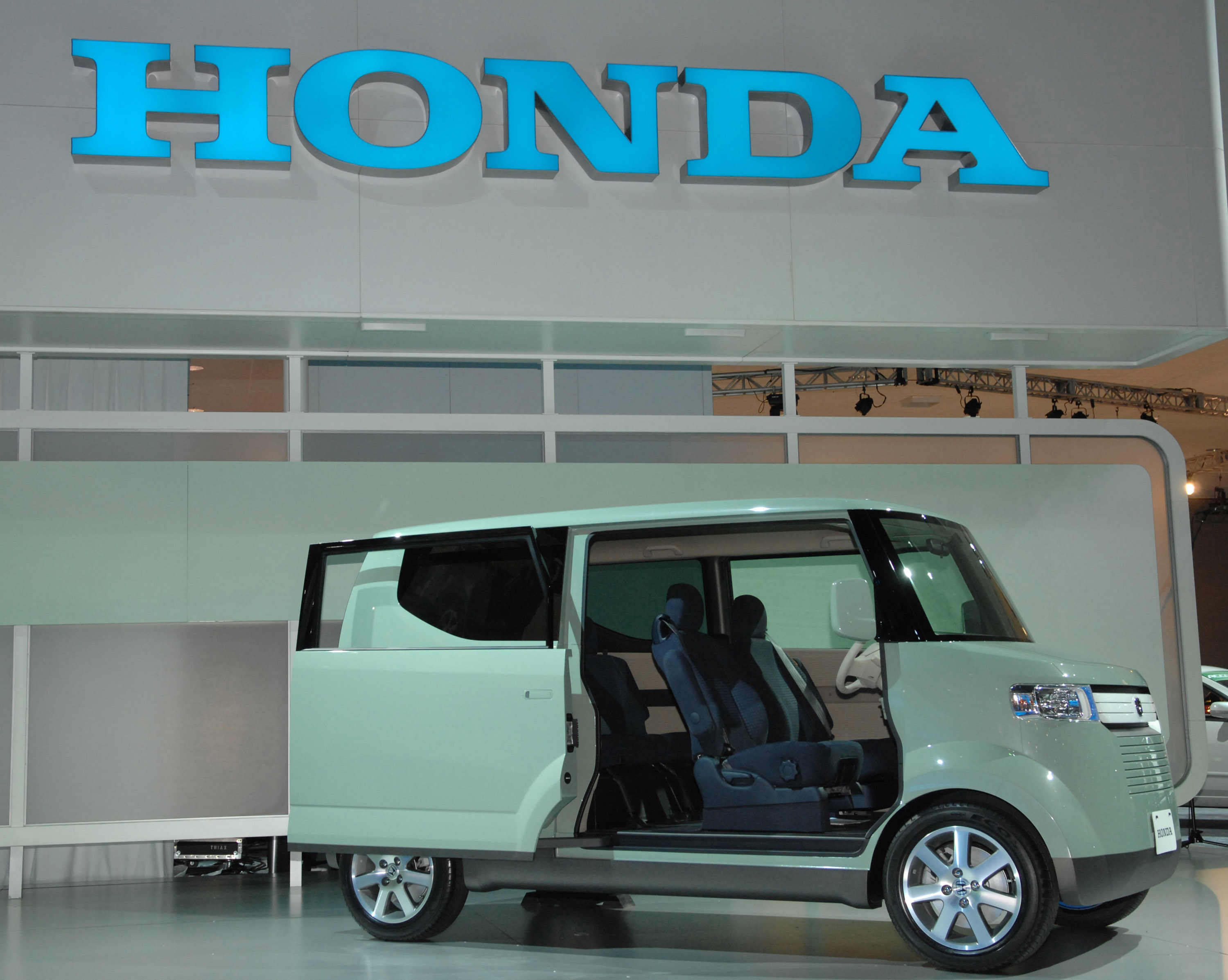 2006 Honda Step Bus Concept