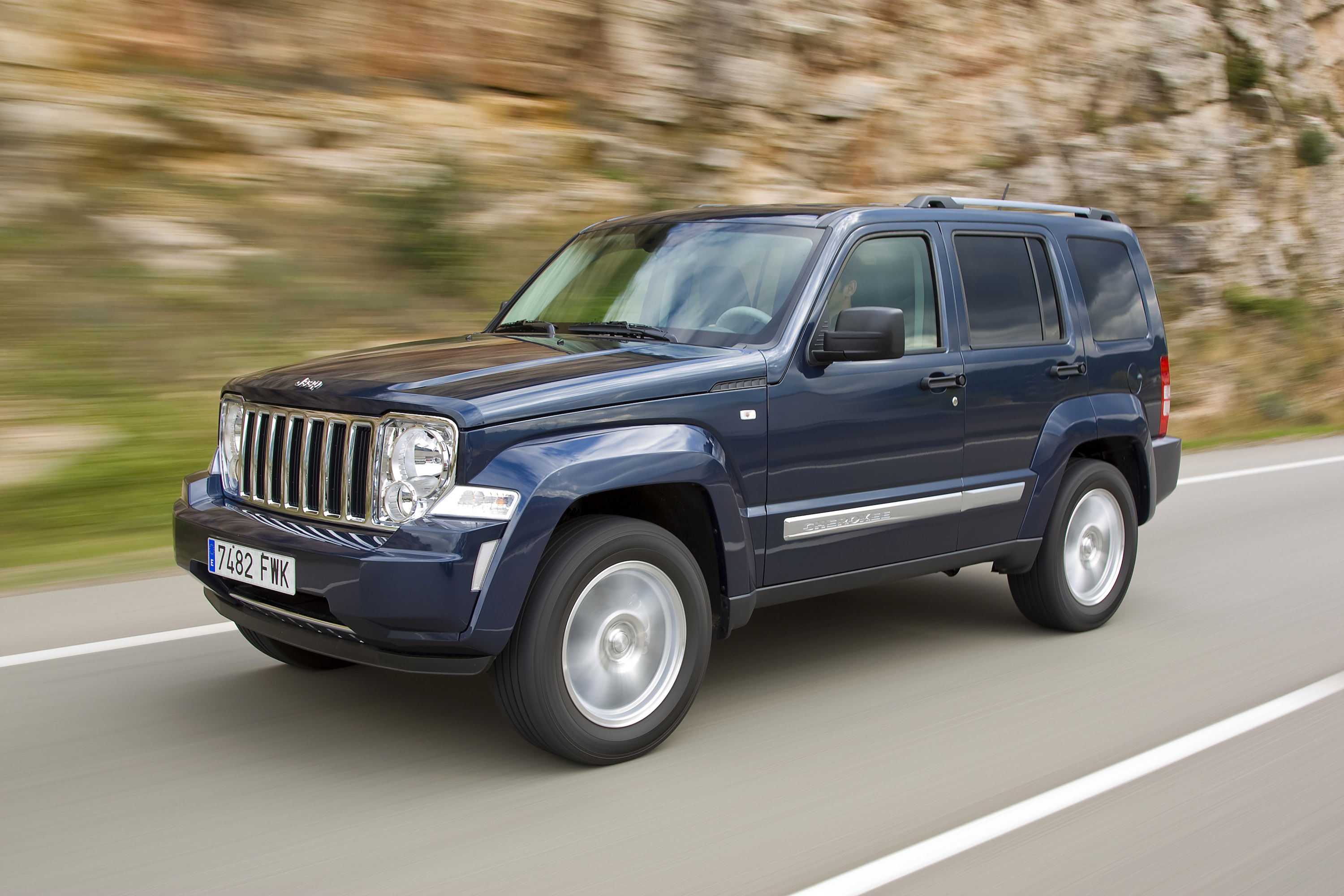 Джип чероки 2008 год. Jeep Cherokee 2008. Джип Чероки 2008. Jeep Cherokee 2006. Jeep Cherokee KK.