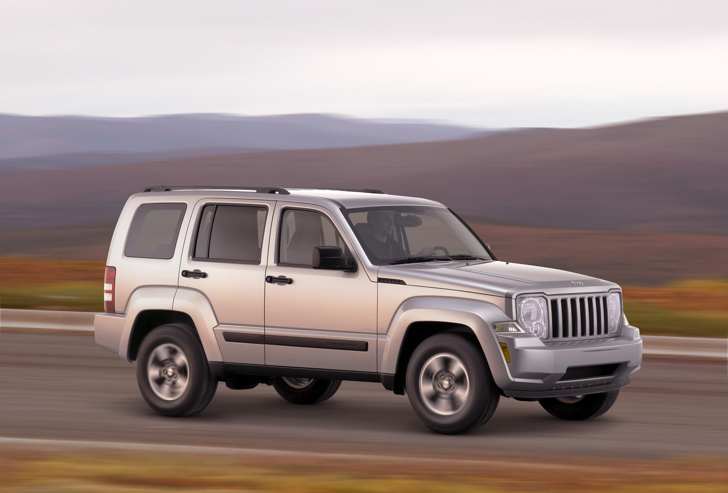 Джип страна производитель. Jeep Liberty 2007. Jeep Liberty 2008. Джип Либерти 2008. Джип Либерти 2007.