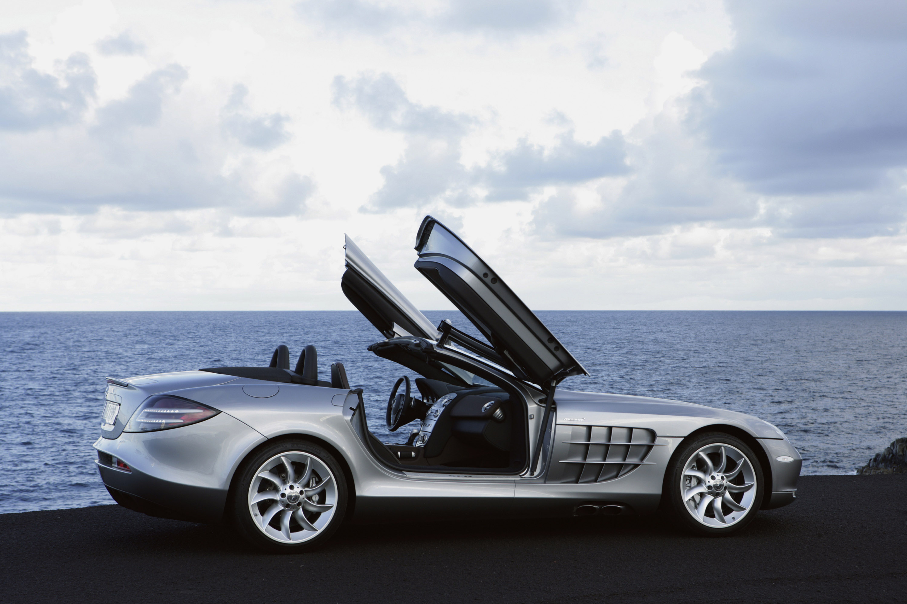 mercedes-benz slr mclaren