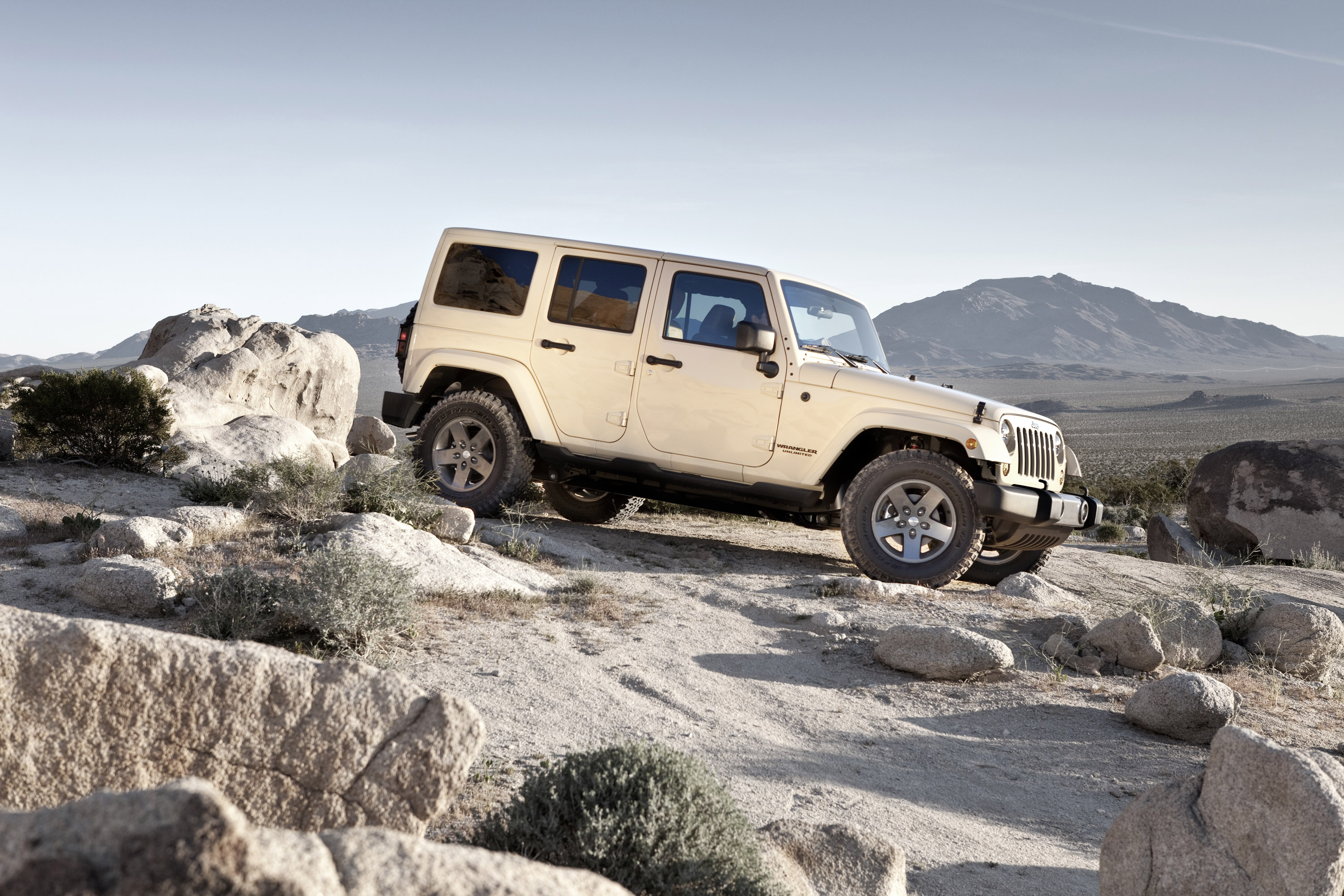 Of road. Jeep Wrangler 2012. Джип Вранглер Мохаве. Jeep Wrangler Mohave. Wrangler Mohave 2022.