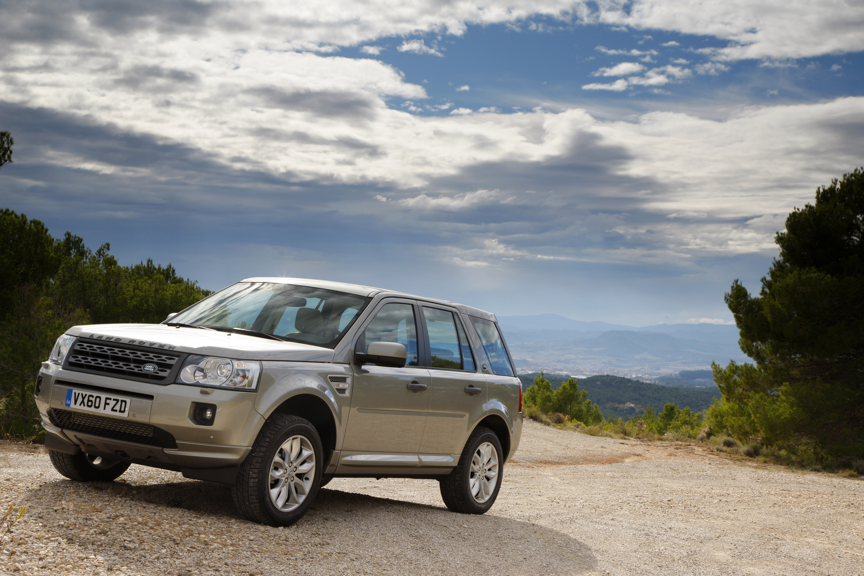 Range rover freelander. Ленд Ровер Фрилендер. Ленд Ровер Freelander 2. Ленд Ровер Фрилендер 2010. Лаэнд Ровер Фрилендер 2.