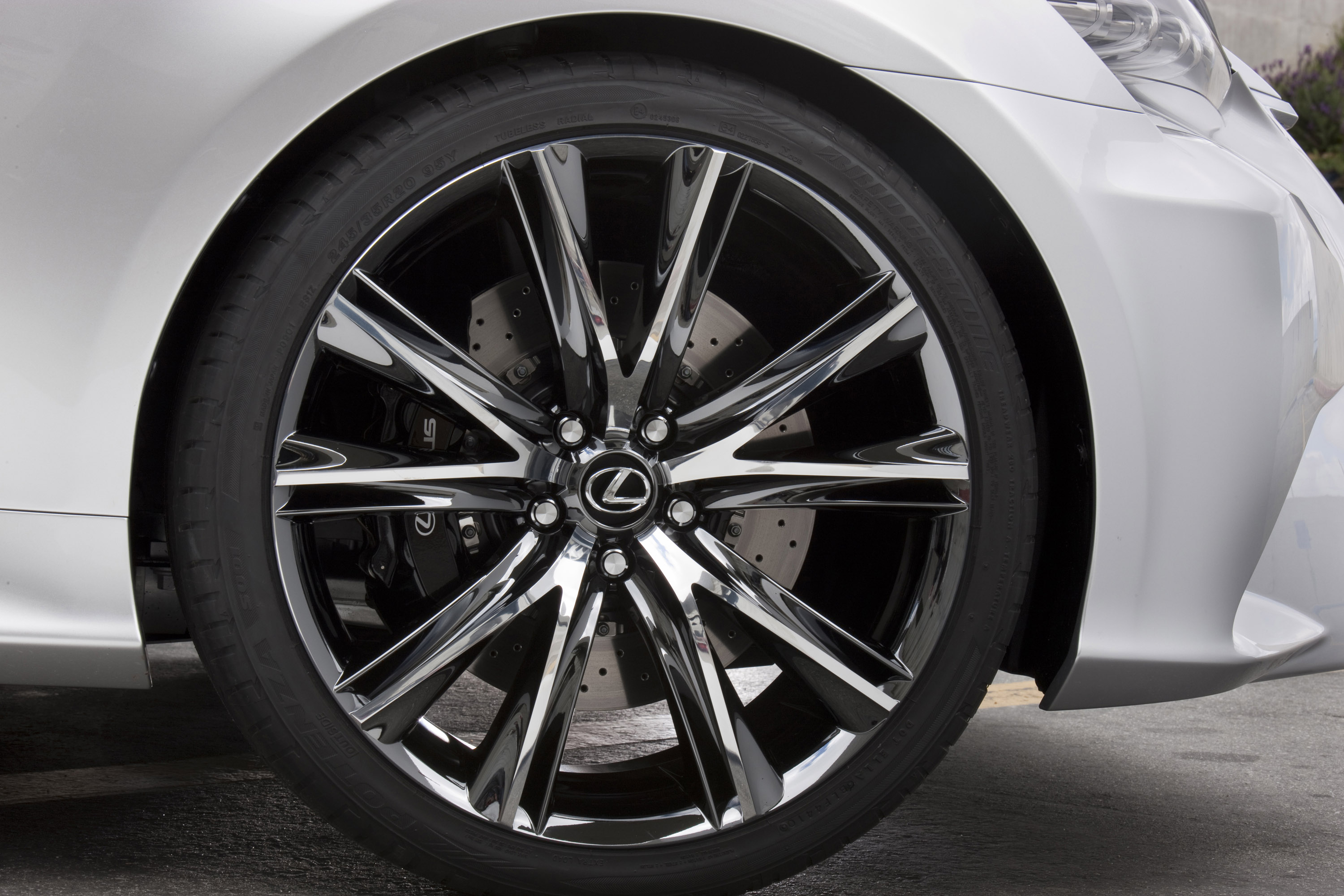 Диски lexus. Диски Лексус лакшери ЕС. Диски Лексус ЕС. Lexus Wheels. Lexus f Sport диски.