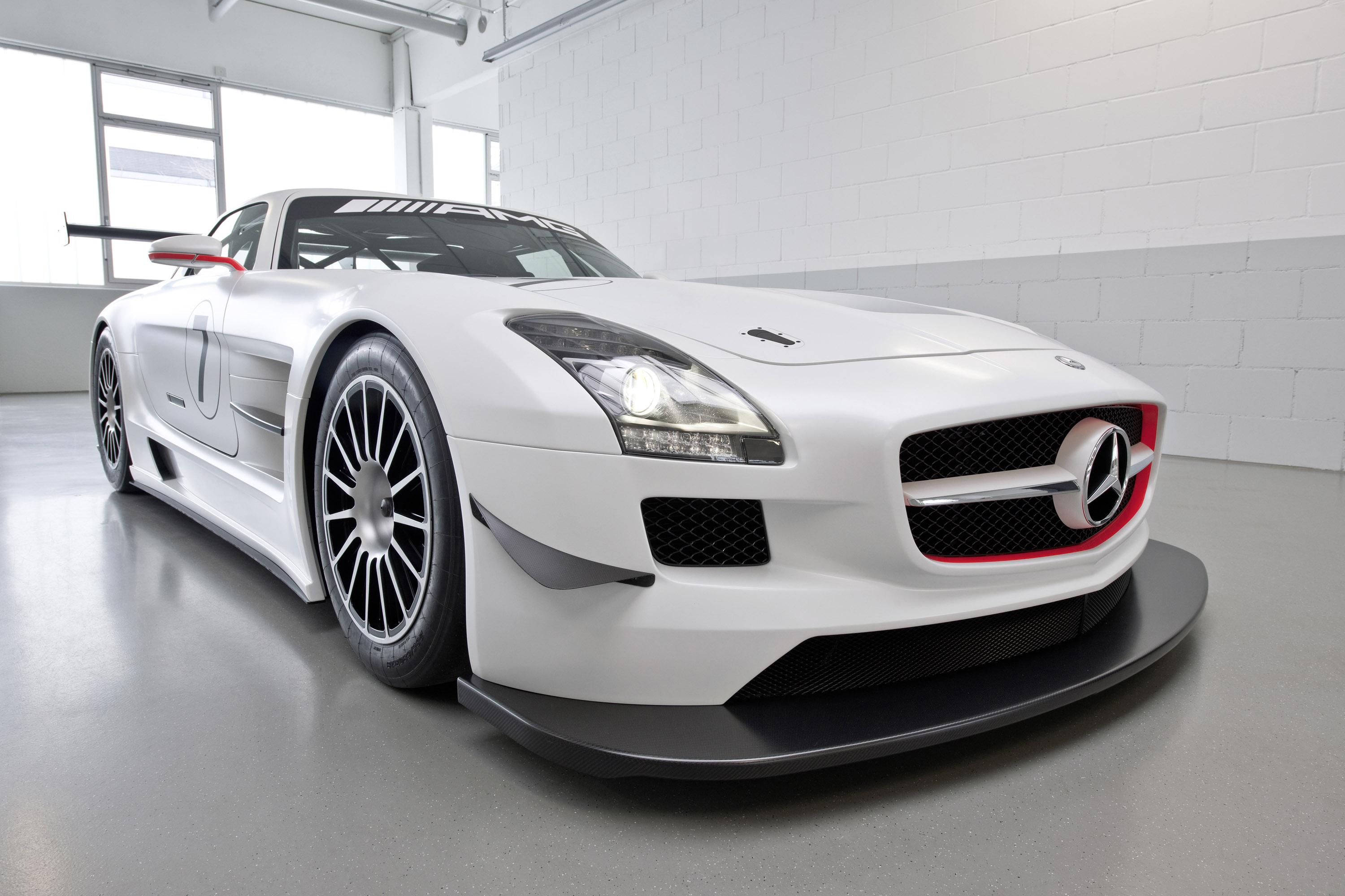 Оригинальный мерседес. Mercedes-Benz SLS AMG gt3 2011. Mercedes SLS gt3. Mercedes Benz SLS AMG gt3. Мерседес АМГ ГТ 2010.