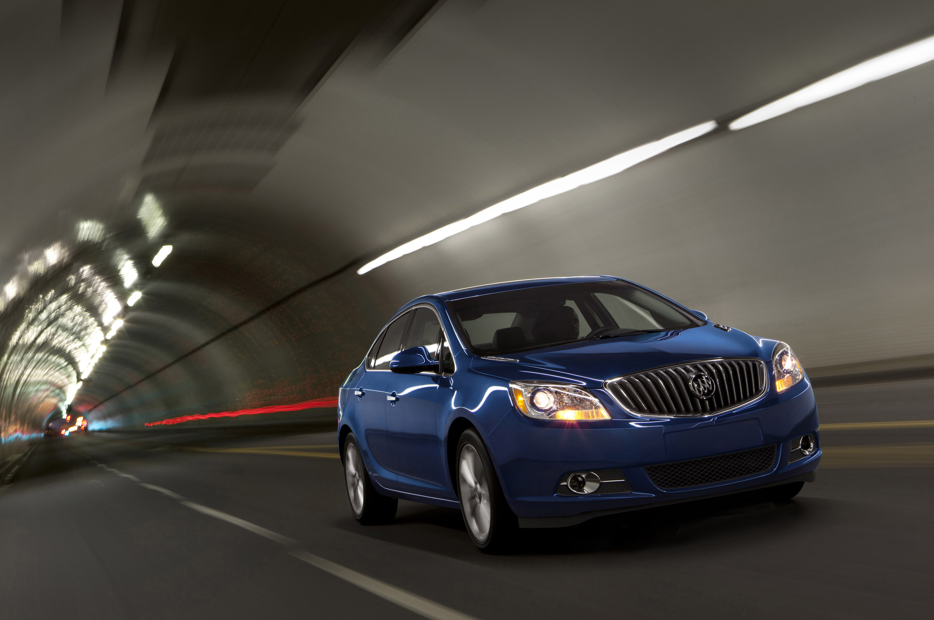 Седан. Бьюик Верано. Бьюик Верано фото. Бьюик машина 2013. Buick verano USA.