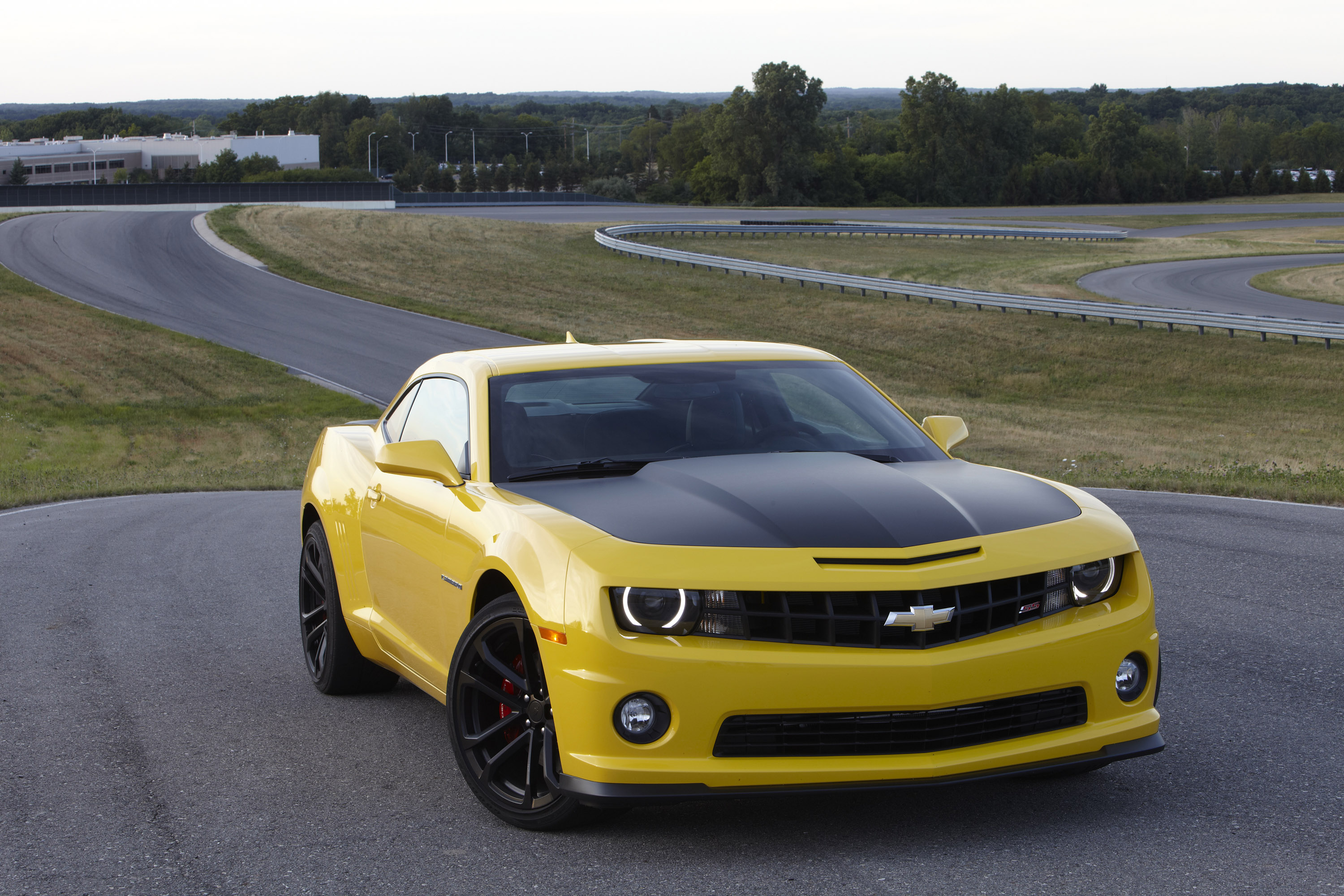 Chevrolet Camaro SS 2016 Yellow