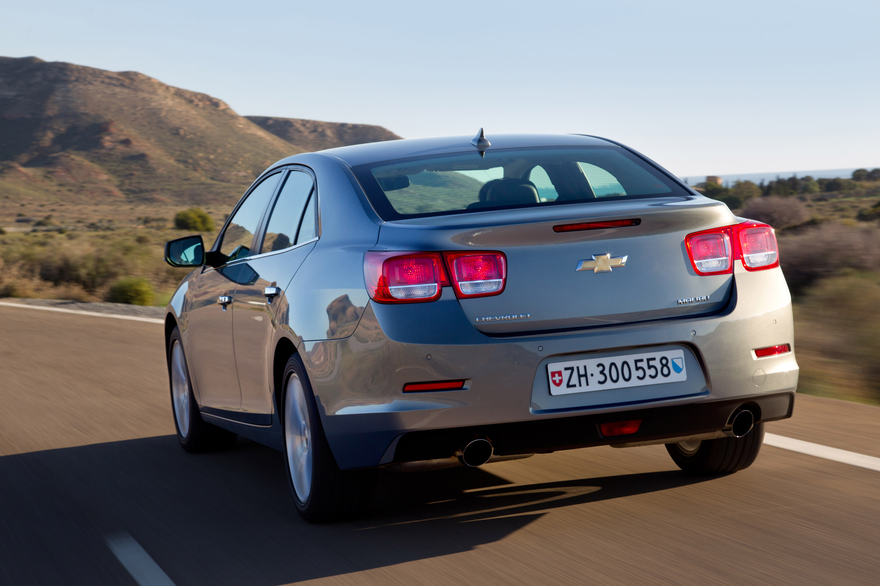 Chevrolet malibu 2. Chevrolet Malibu седан 2018. Chevrolet Malibu 2012. Chevrolet 1 Malibu 2012. Шевроле Малибу 2012г.