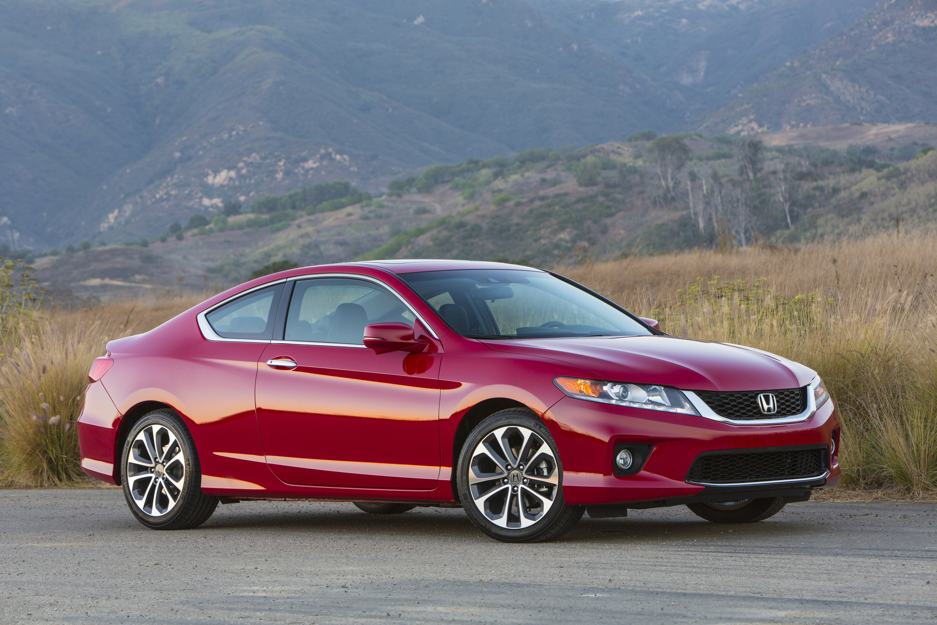 Кар аккорд. Honda Accord Coupe 2012. Honda Accord Coupe 2015. Honda Accord 2015 купе. Honda Accord Coupe 2014.