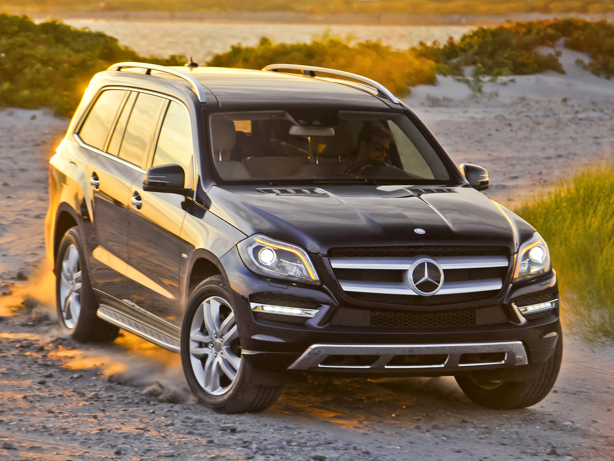 Mercedes-Benz gl-class (x166)