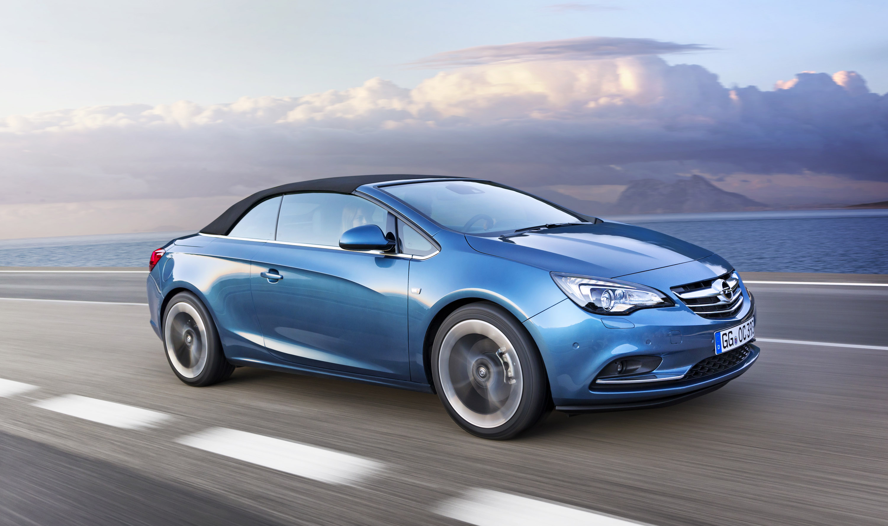 Машина opel. Opel кабриолет 2020. Опель Cascada 2020. Opel Astra, 2020 кабриолет. Опель Астра кабриолет 2020.