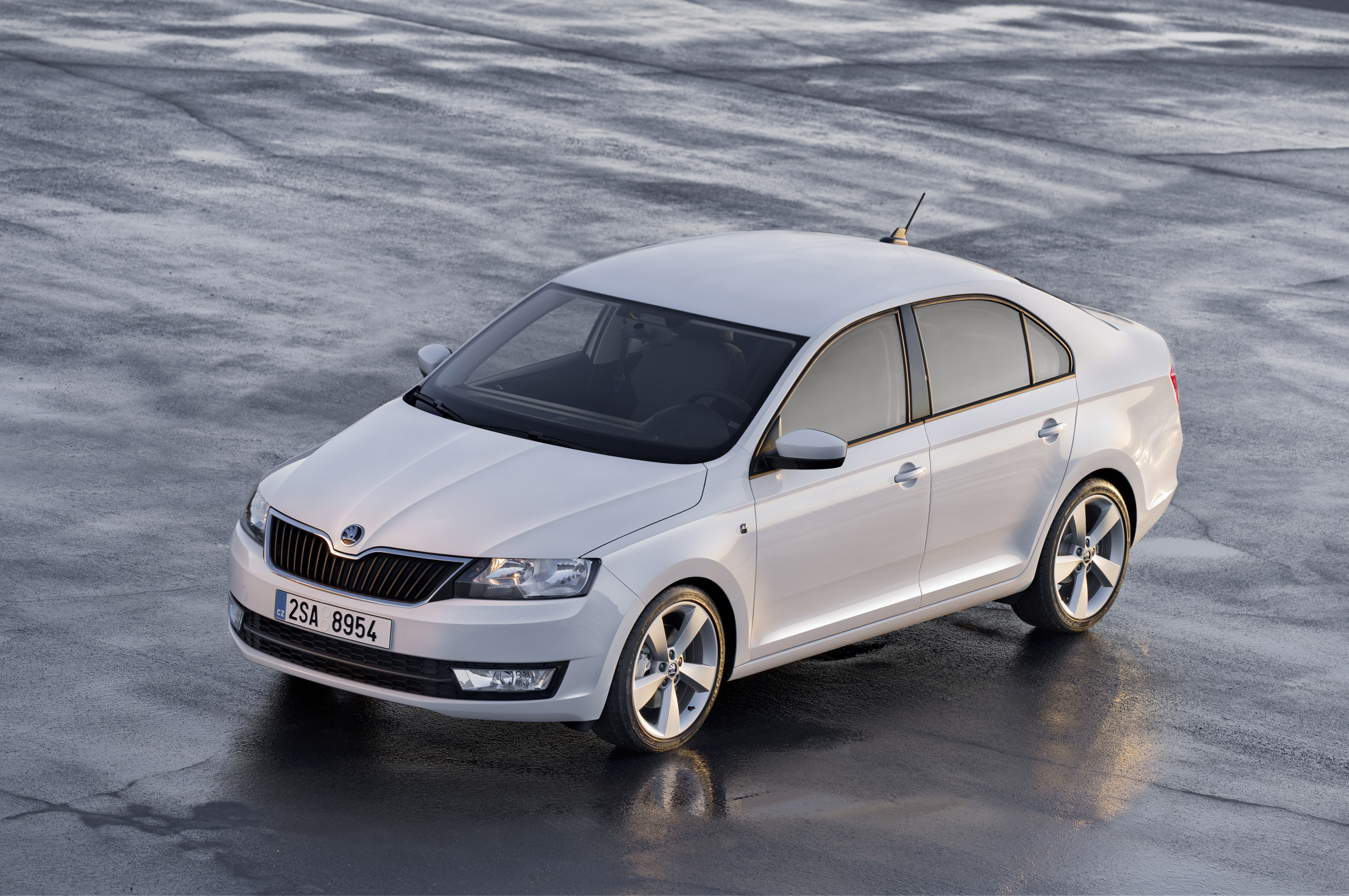 Размер шкода рапид 2016. Шкода Рапид 2015. Шкода Рапид 2013. Шкода Рапид 2016. Skoda Skoda Rapid 2016.