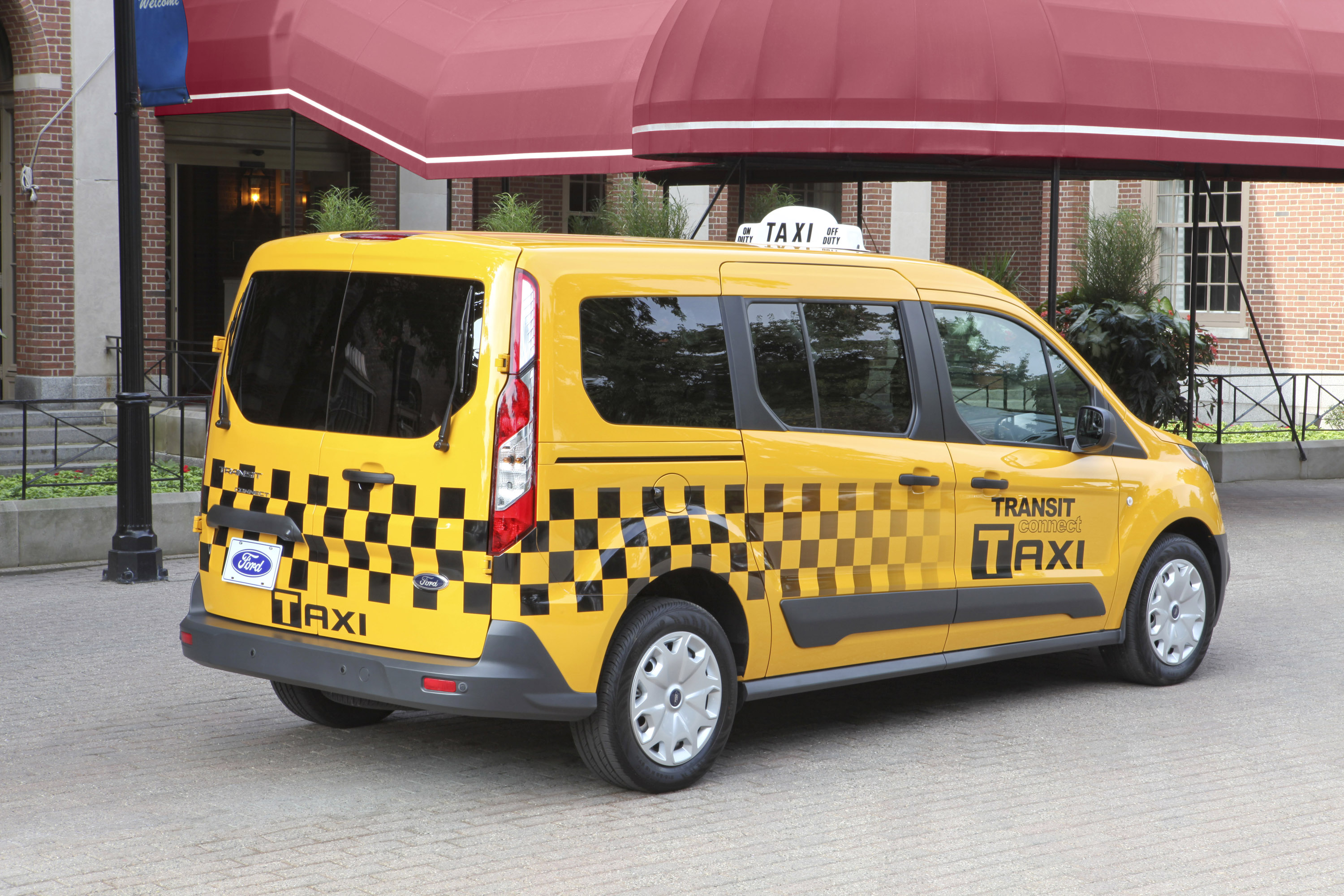 Места такси. Ford Transit connect Taxi. Форд Транзит Коннект такси. Ford Transit Minivan Taxi. Ford-Transit-connect-Taxi-2019-02.