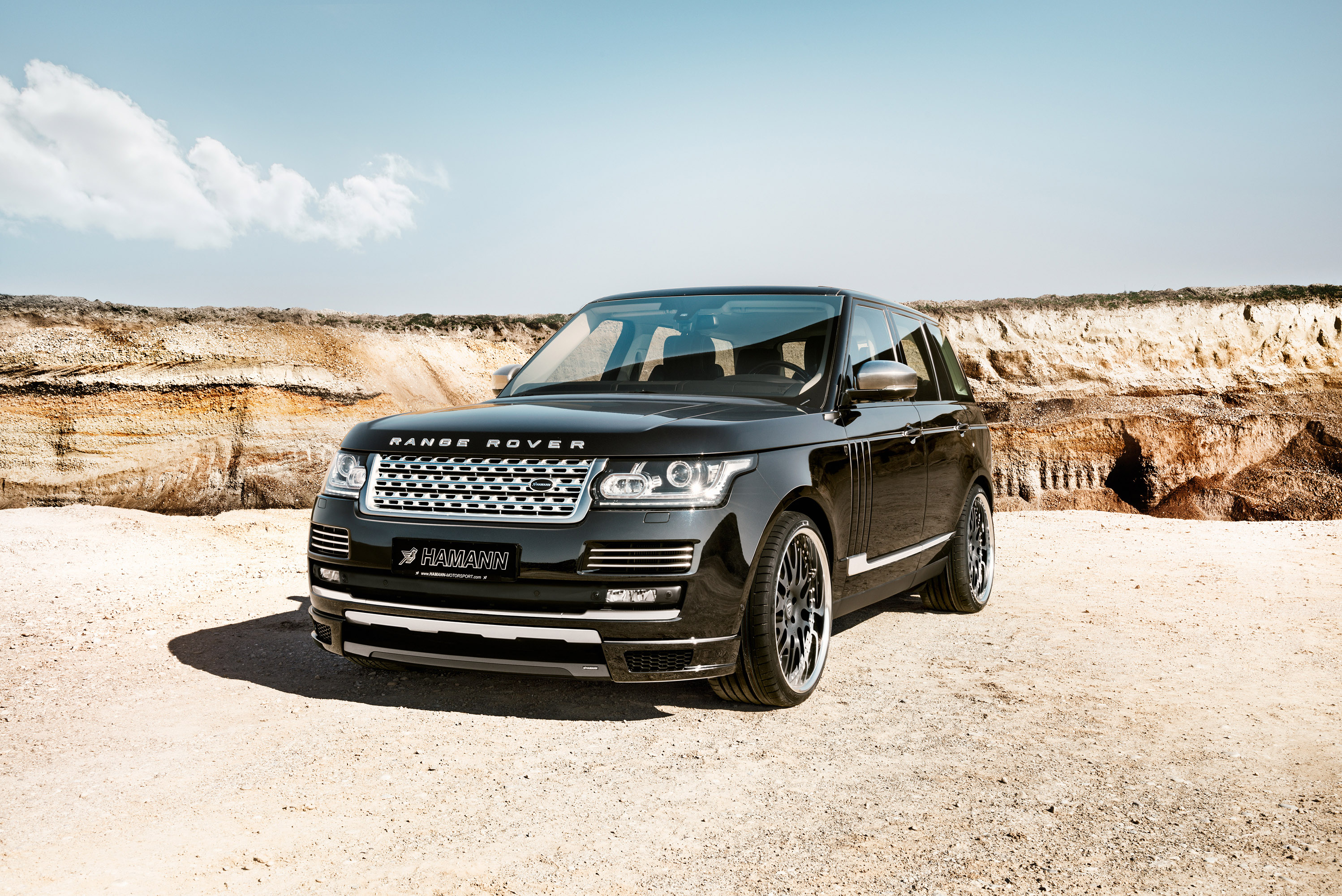 Почему range rover. Рендж Ровер. Range Rover Vogue. Range Rover Vogue Tuning Hamann 2022. Рендж Ровер Вог 2018.