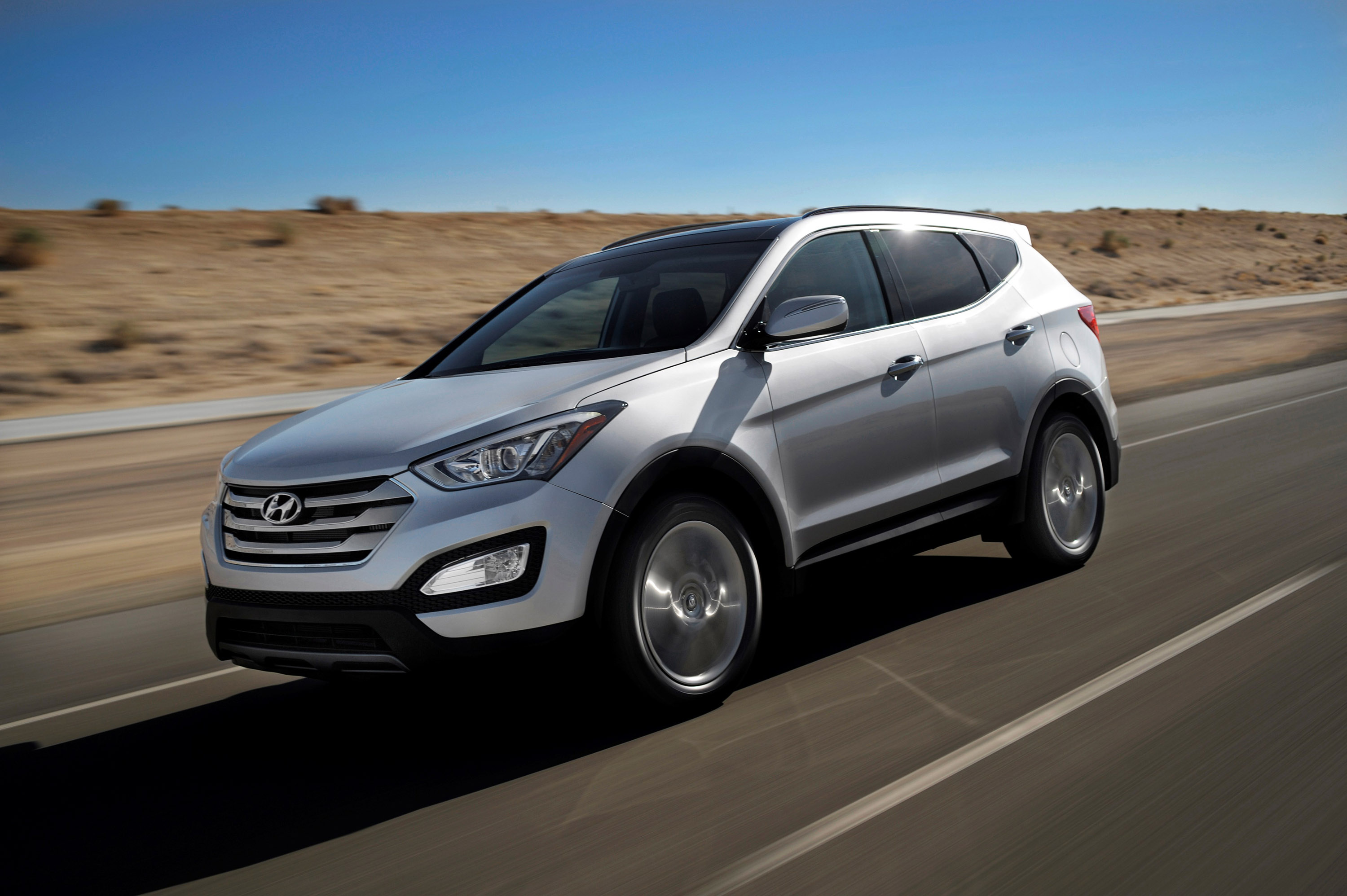 Хендай 2 поколения. Hyundai Santa Fe Sport 2013. Хендай Санта Фе 3. Hyundai Santa Fe 2014. Санта Фе 2014 Sport.