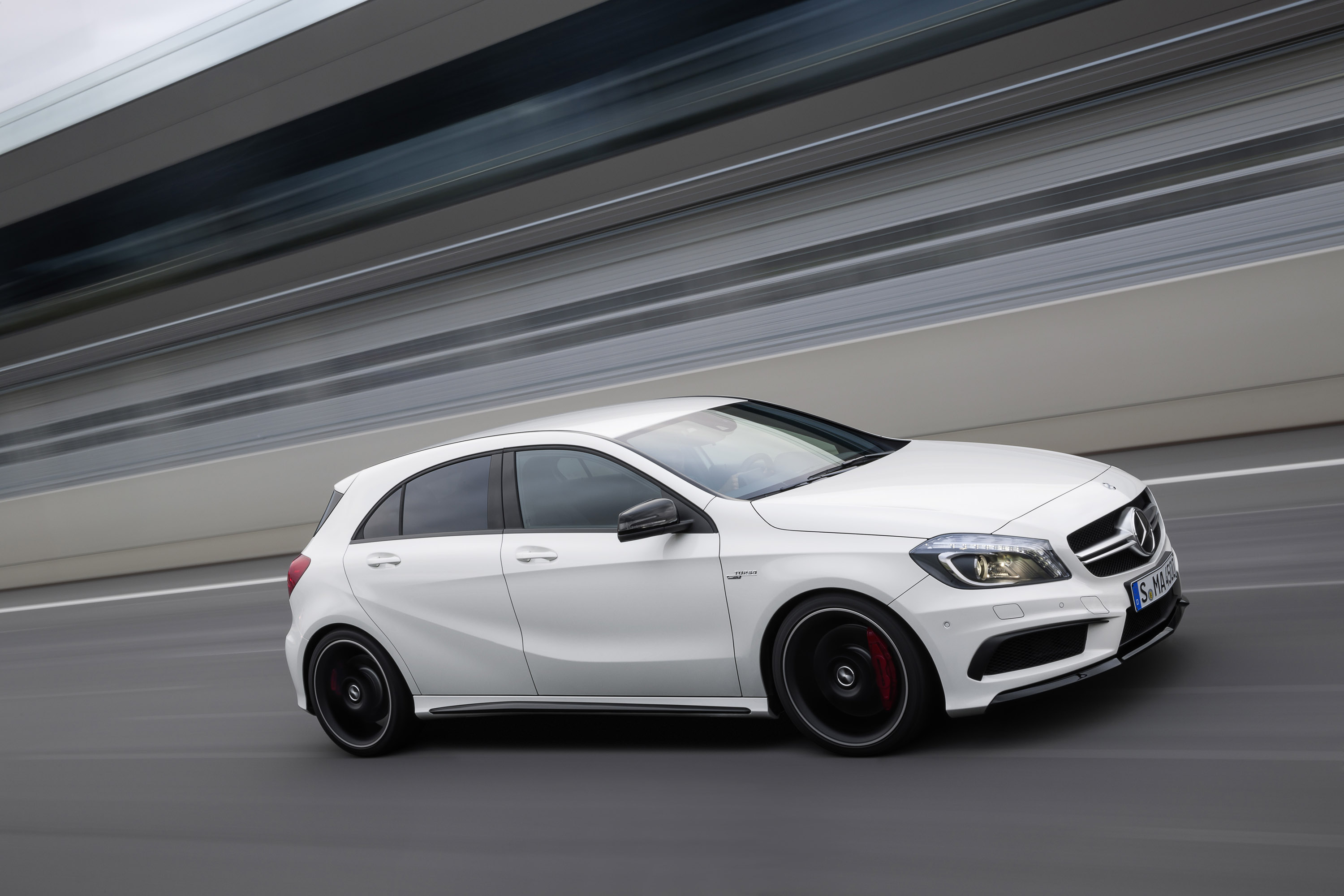 Mercedes a. 2013 Mercedes-Benz a 45 AMG. Mercedes a45 AMG 2014. Mercedes-Benz a45 AMG w176. Мерседес CLA 45 AMG хэтчбек.