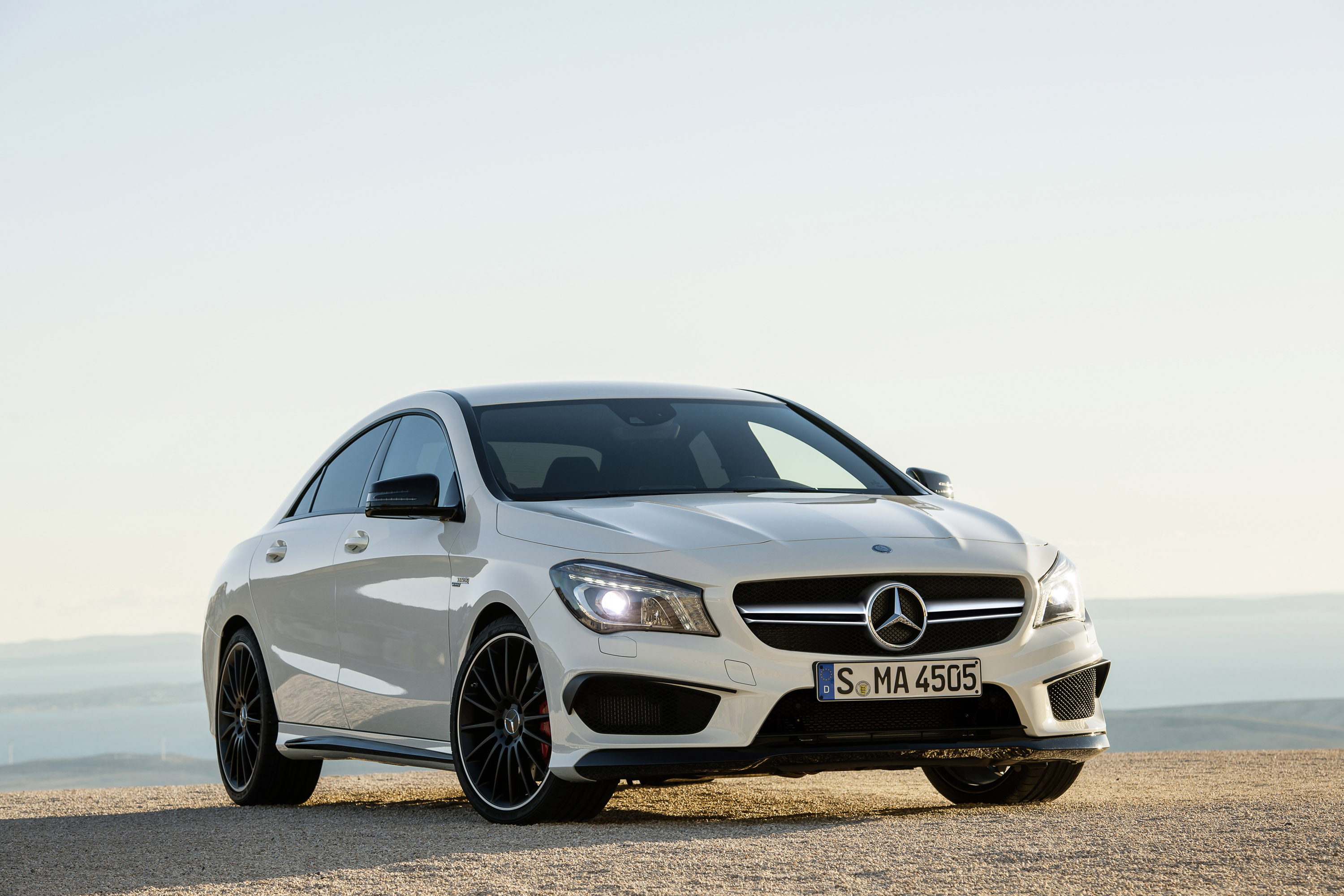 Mercedes cla. CLA 45 AMG. Мерс Бенц ЦЛА с113. Mercedes CLA джип. Mercedes CLA 2004.