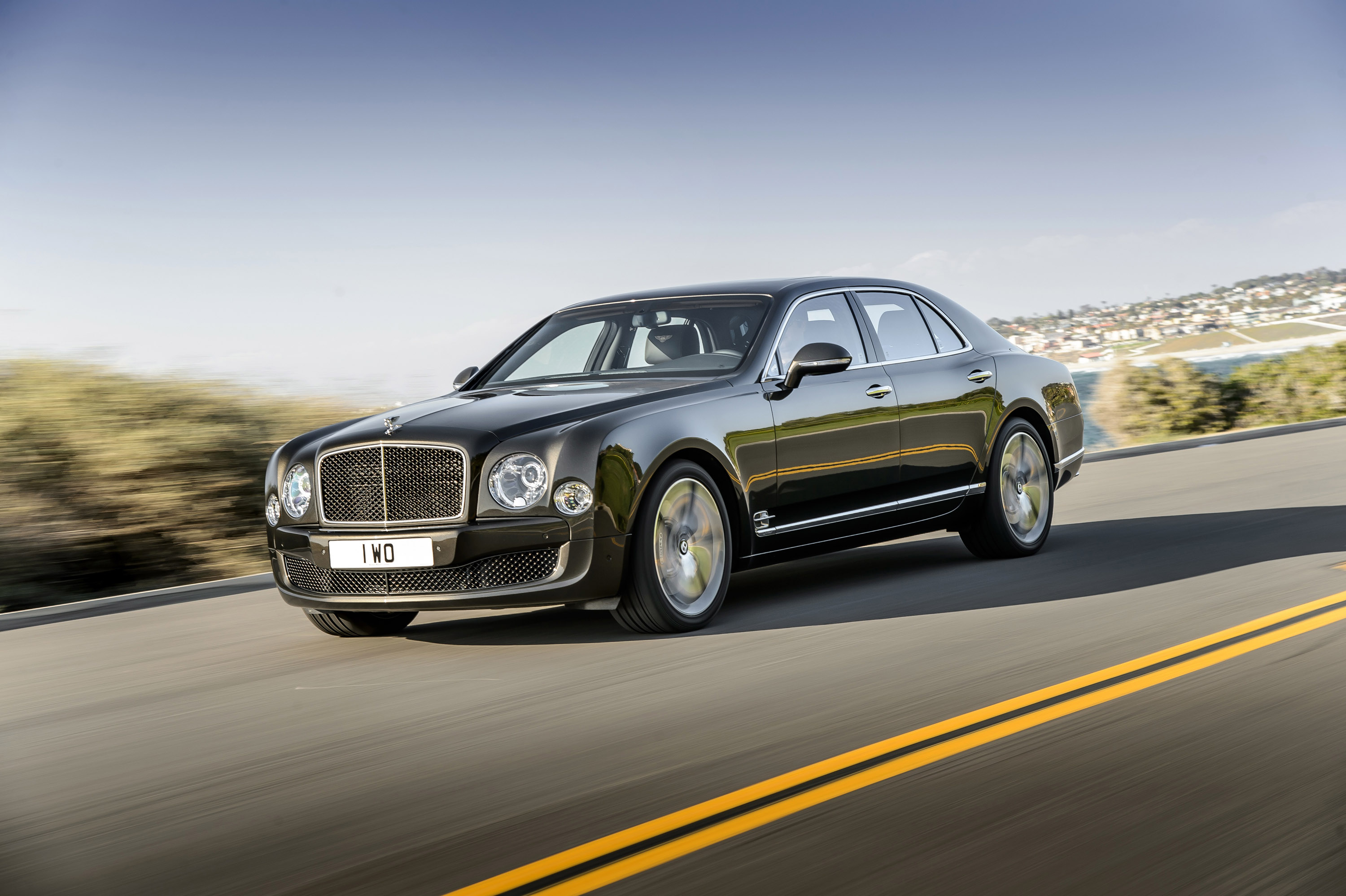 Дорогой 1. Bentley Mulsanne. Bentley Mulsanne 2015. Bentley Mulsanne 2010. Bentley Mulsanne Convertible.