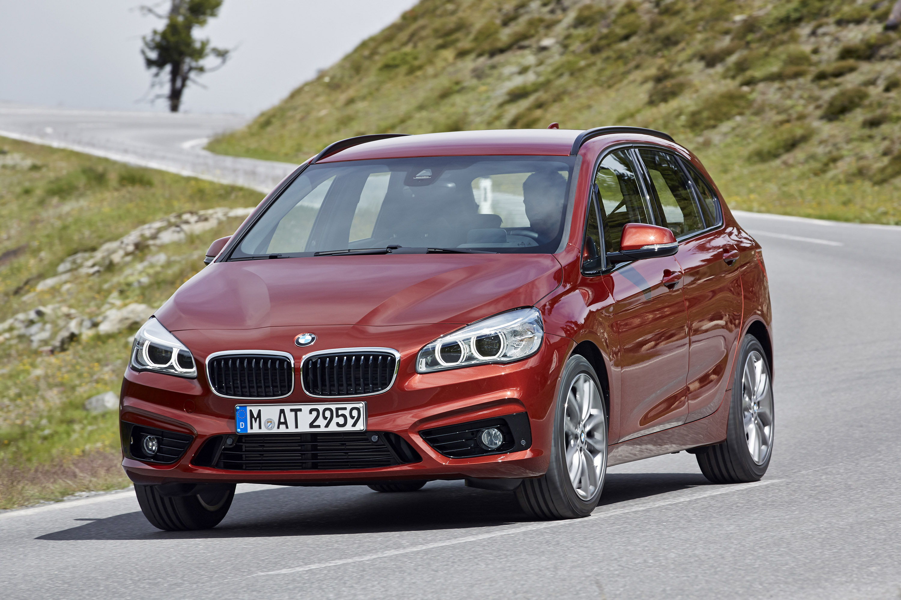 Serie 2. BMW 216d Active Tourer. БМВ 218d. БМВ 218 Актив Турер. BMW 218d 2017.