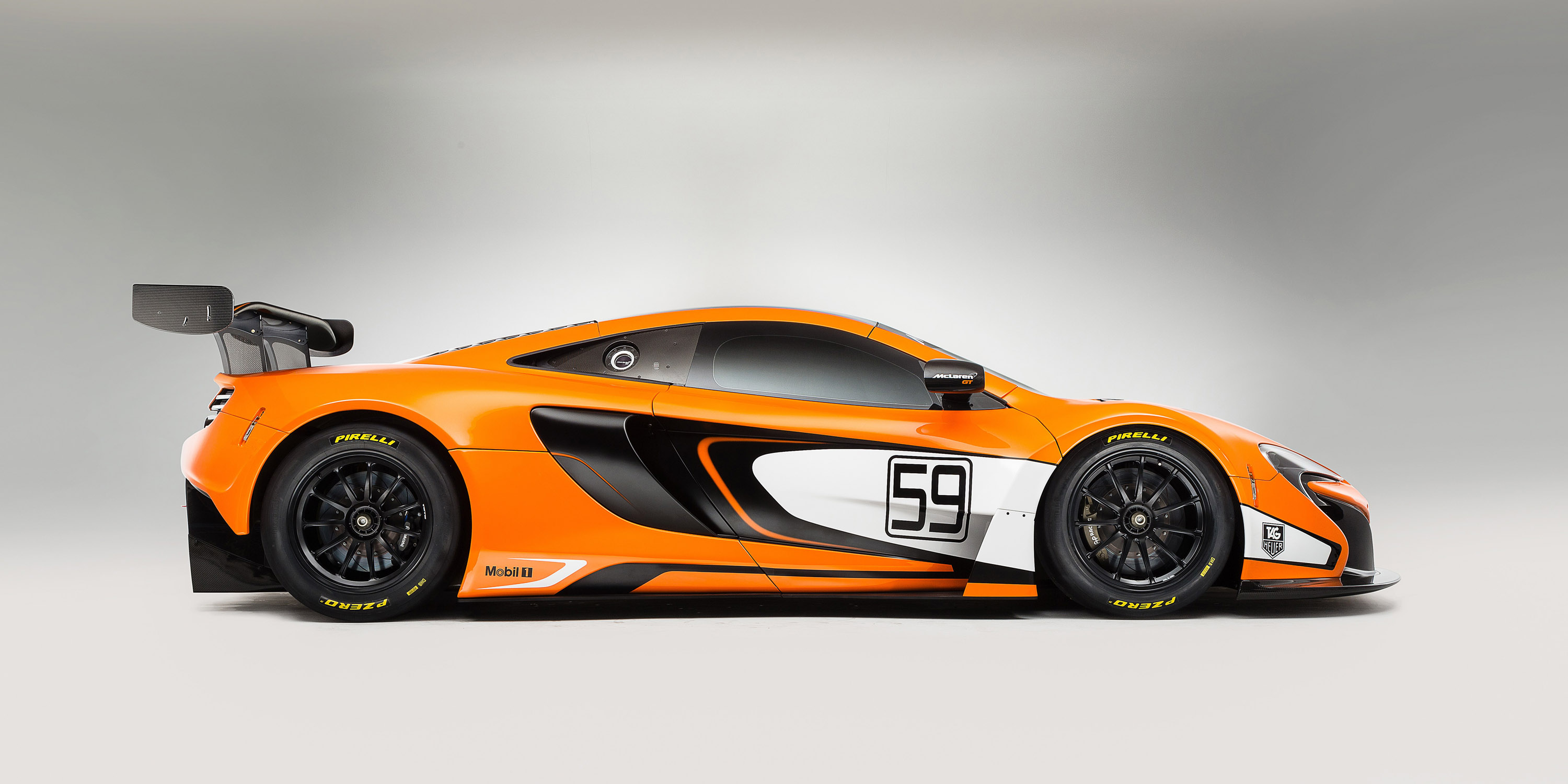 MCLAREN 650 gt3 2015