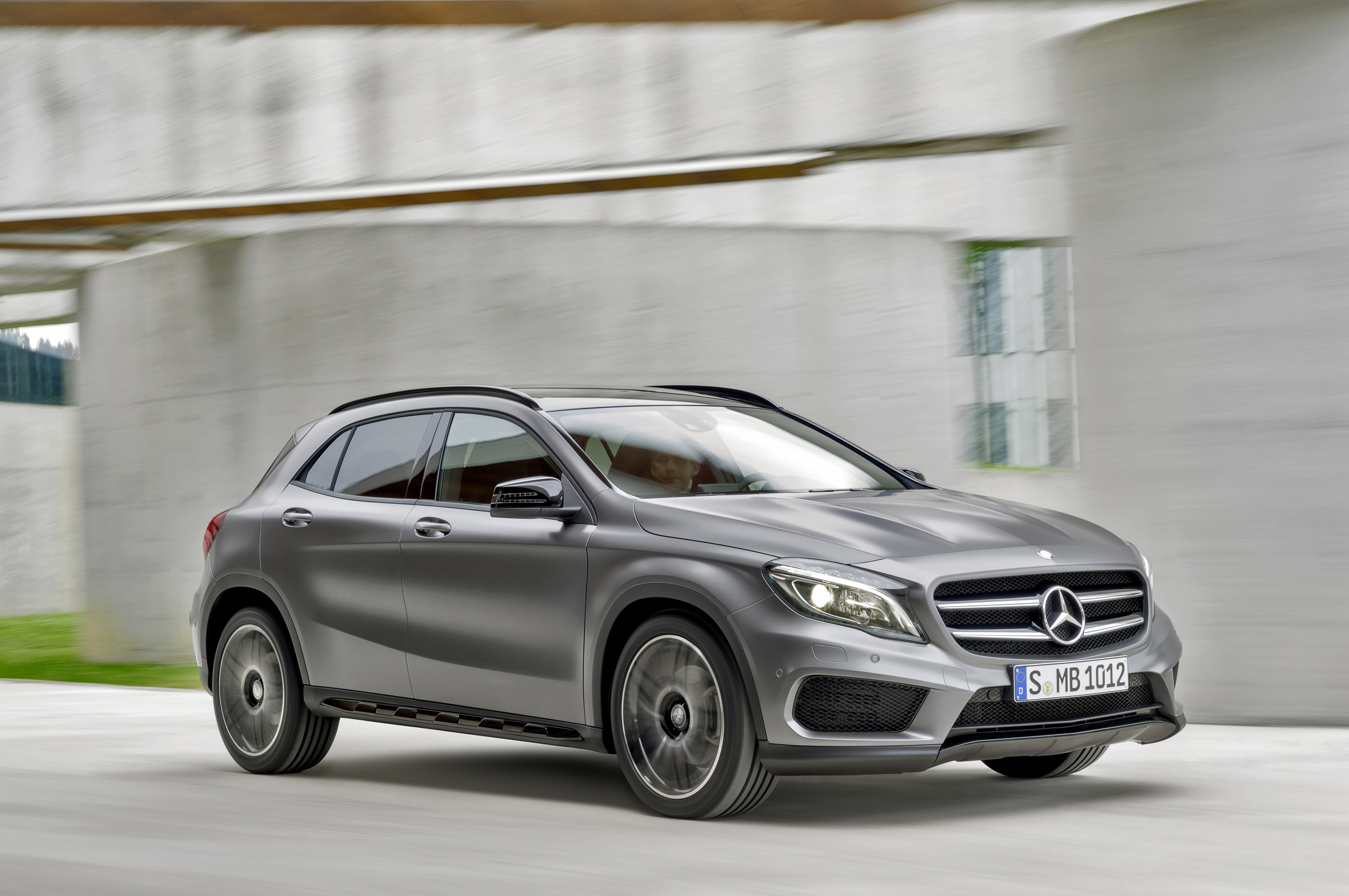 Мерседес gla отзывы. Mercedes Benz GLA 250. Mercedes-Benz GLA 200. Mercedes-Benz GLA-class x156. Мерседес GLA 180.