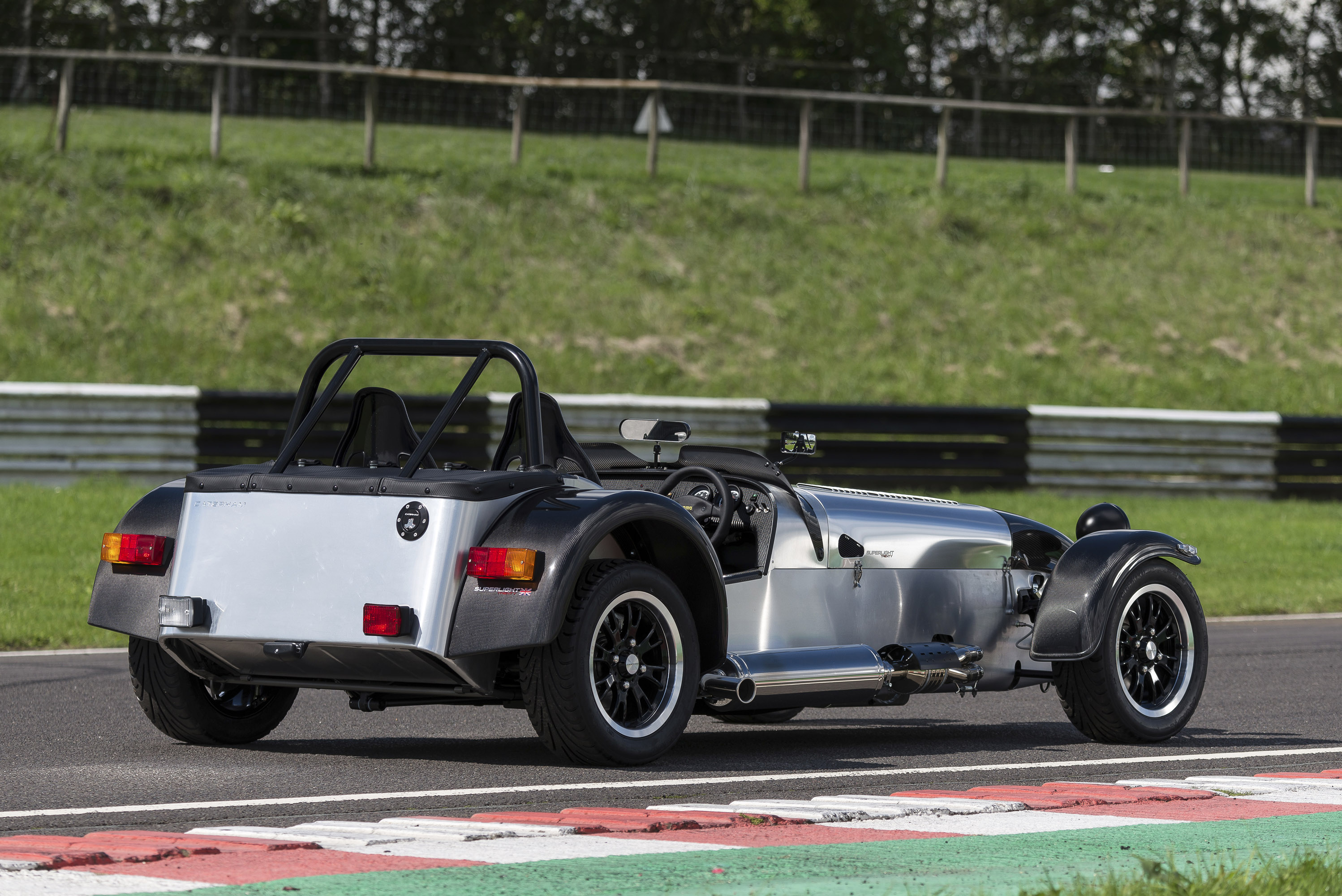 Caterham Superlight Seven twenty. Caterham 2015. Caterham 6. Катерхем спорткары.