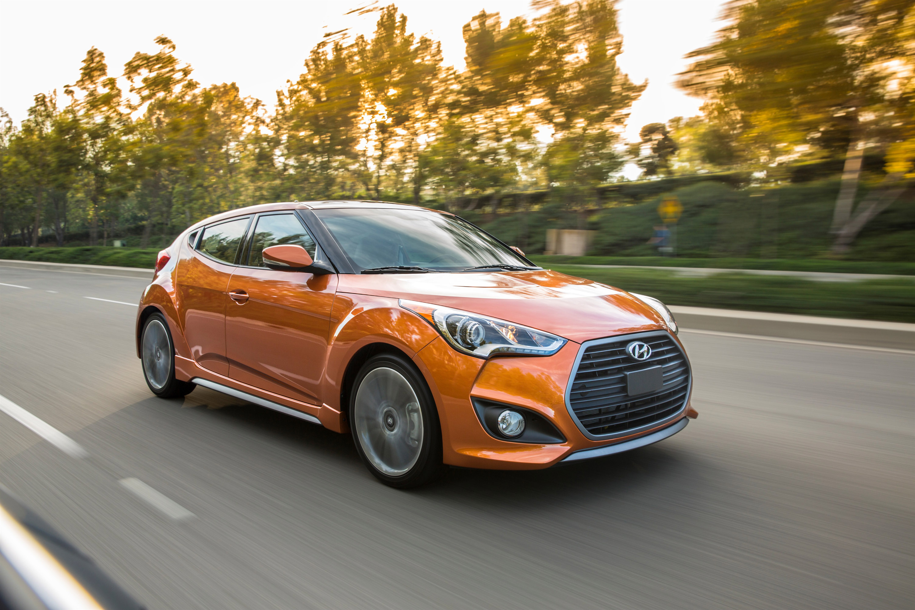 Хендай велостер фото. Hyundai Veloster 2016. Hyundai Veloster 11. Hyundai Veloster Turbo 2017. Хендай Велостер седан.